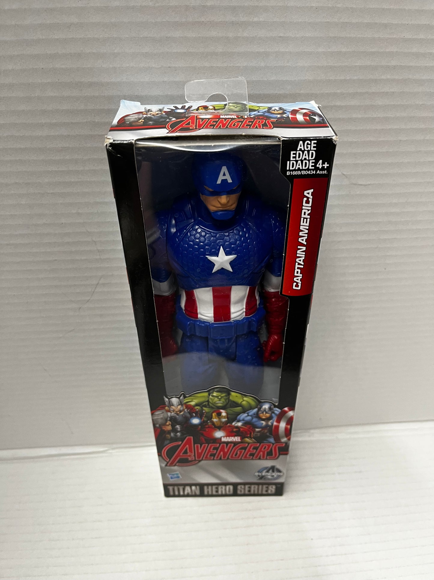 Captain America Marvel Avengers Titan Hero Series Hasbro 12” Action Figure