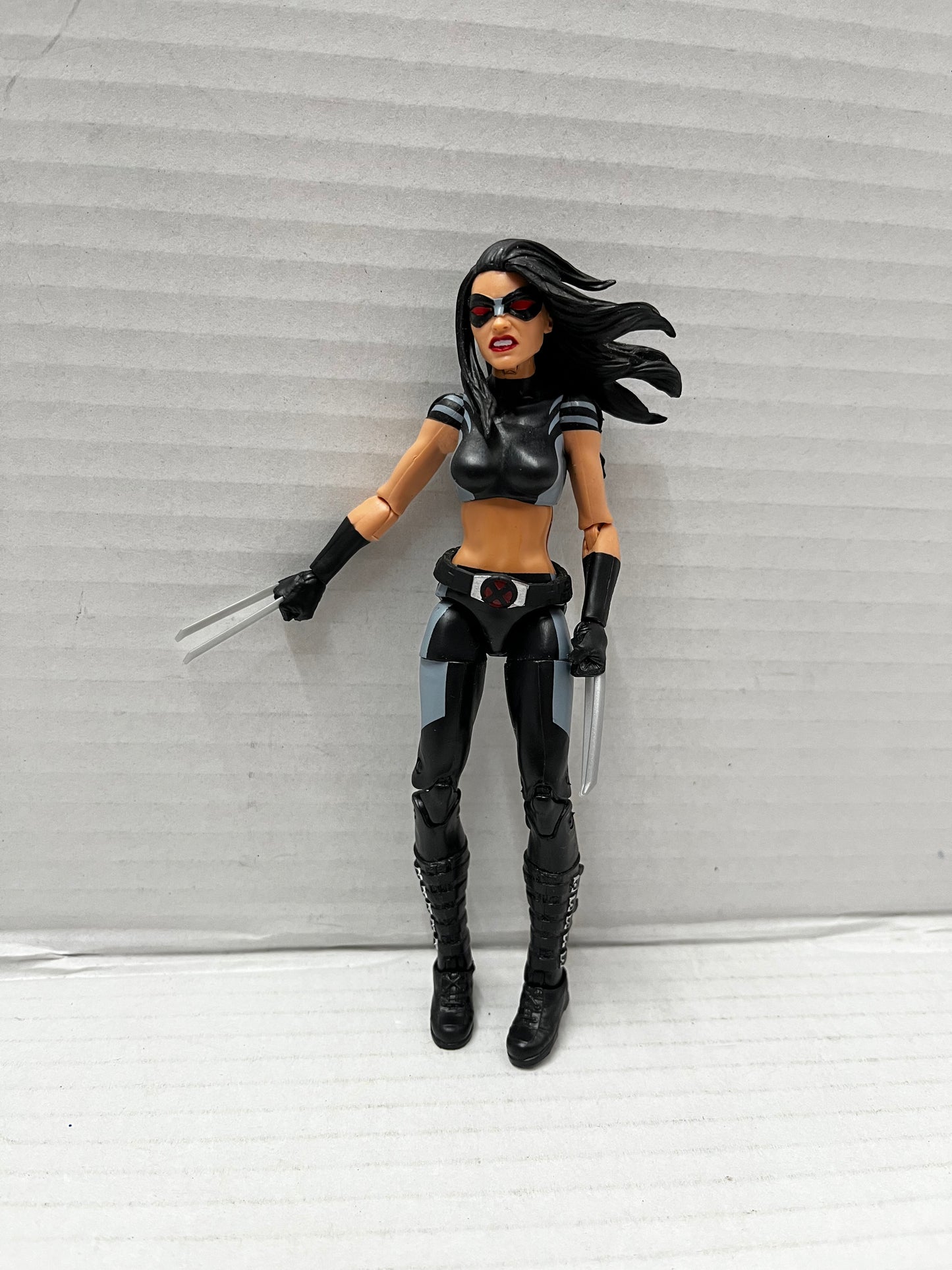 Marvel Legends X-23 6” Figure X-Force Sasquatch Series Hasbro 2018 No BAF X-Men