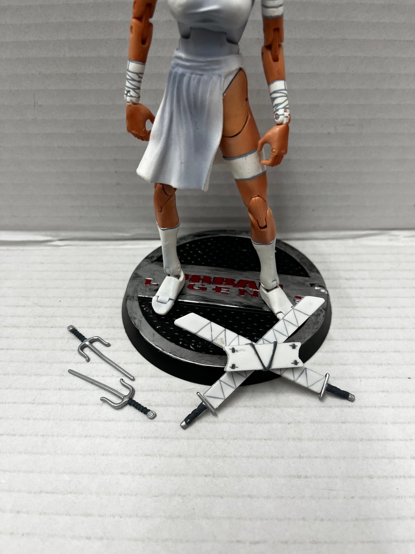 Marvel Legends Urban Legends Boxset Elektra White Variant 6" Figure Toybiz