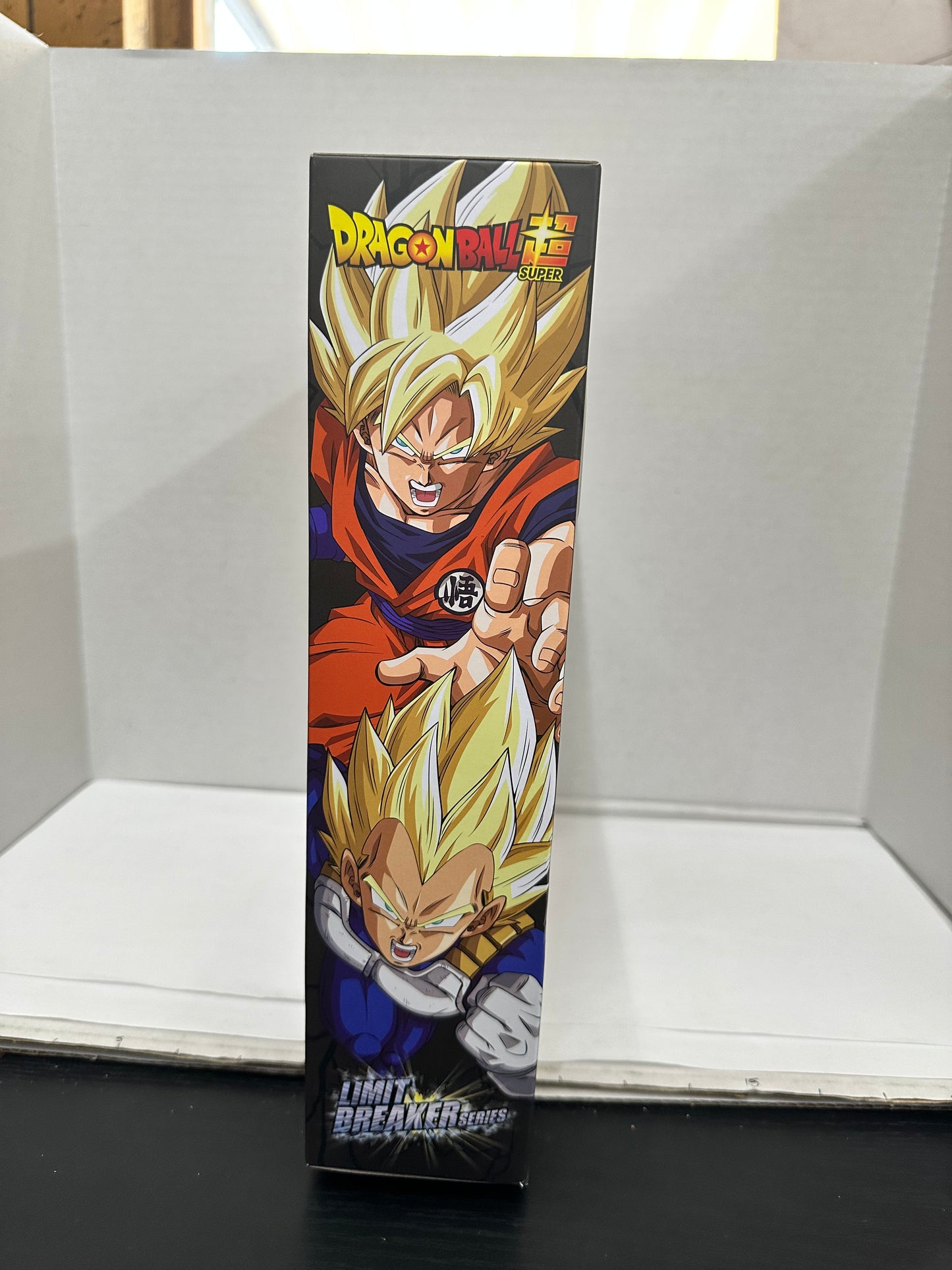 Limit Breaker Super Saiyan Goku & Super Siayan Vegeta Action Figure