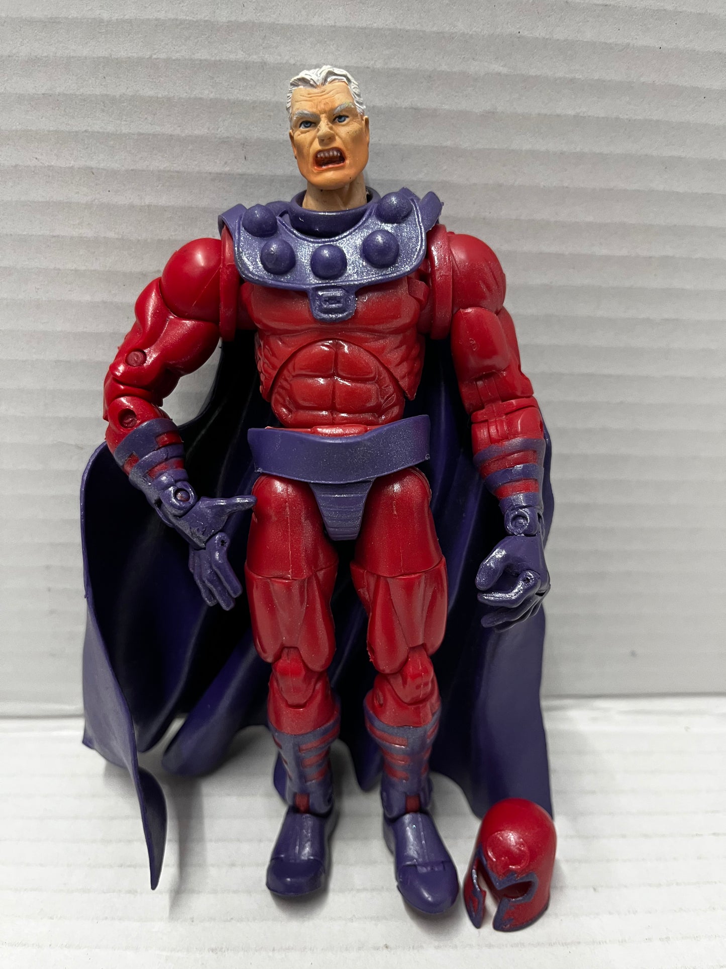 Marvel Legends Series 3 III Magneto X-Men 6" Action Figure Toy Biz 2003