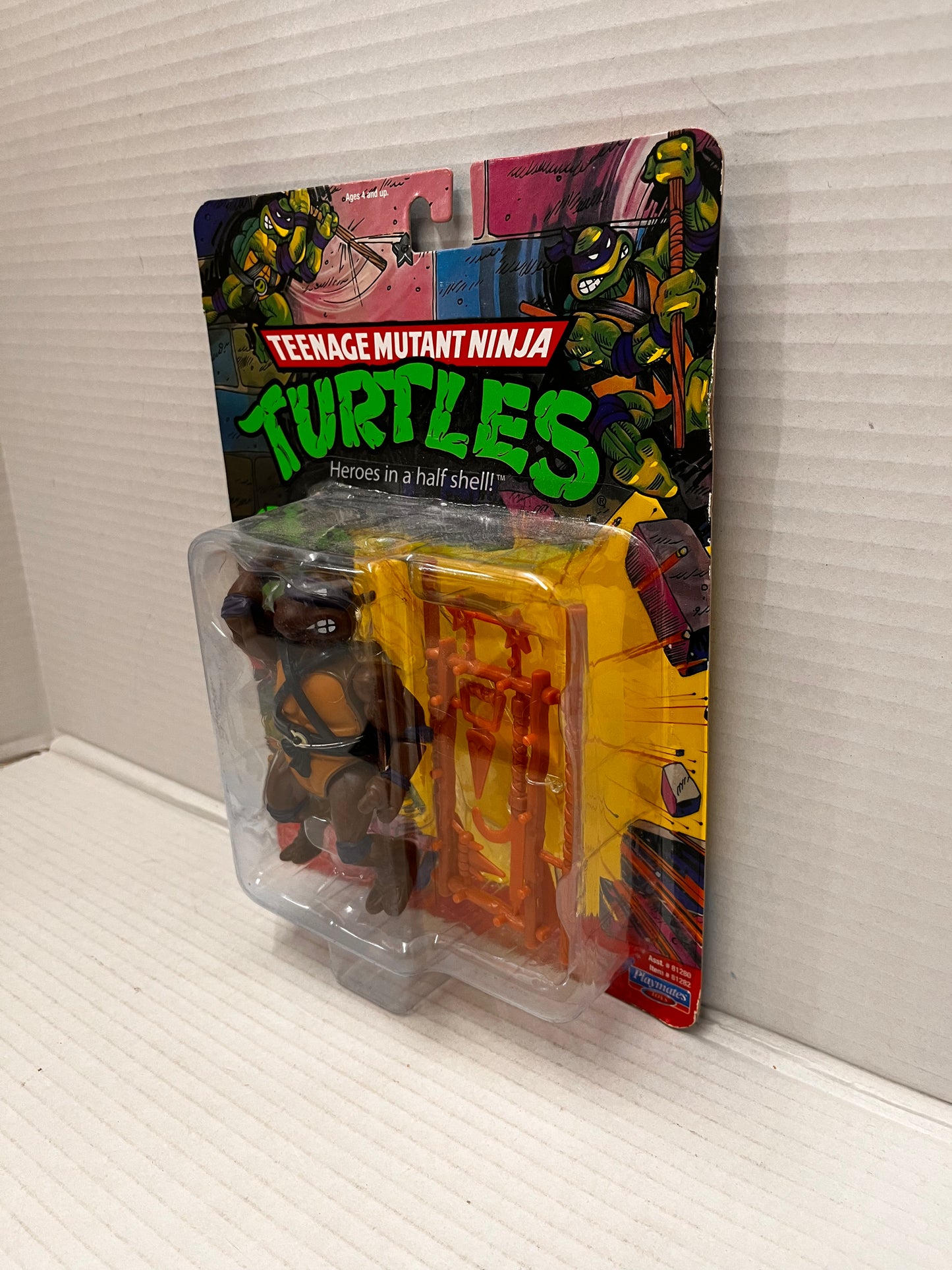 DONATELLO TEENAGE MUTANT NINJA TURTLES CLASSIC 2021 ACTION FIGURE TMNT