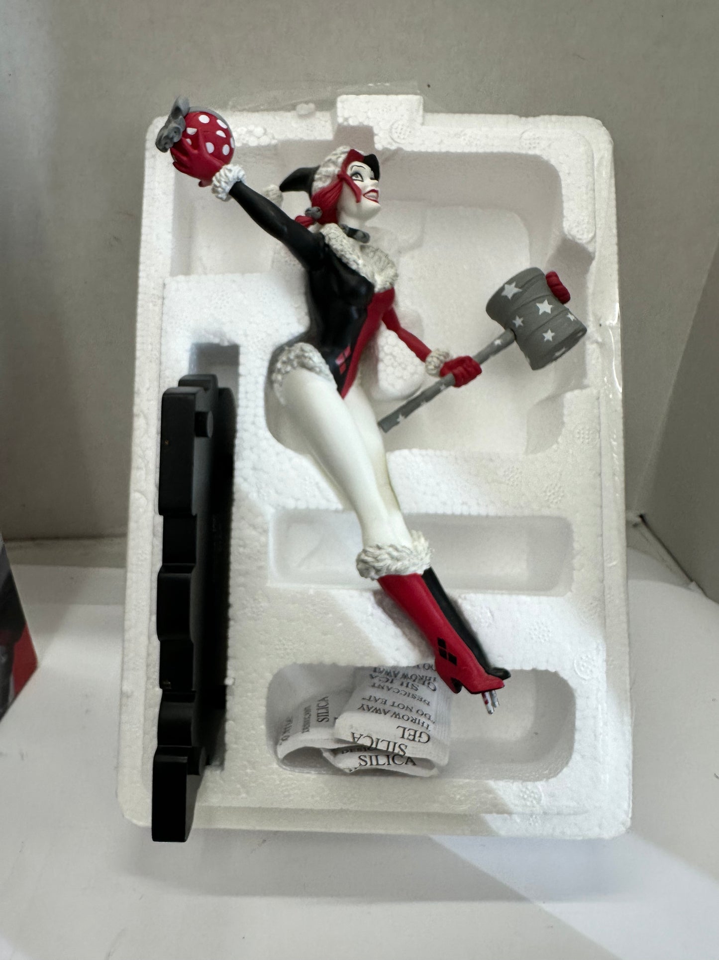 DC Collectibles Harley Quinn Red, White and Black by Amanda Conner