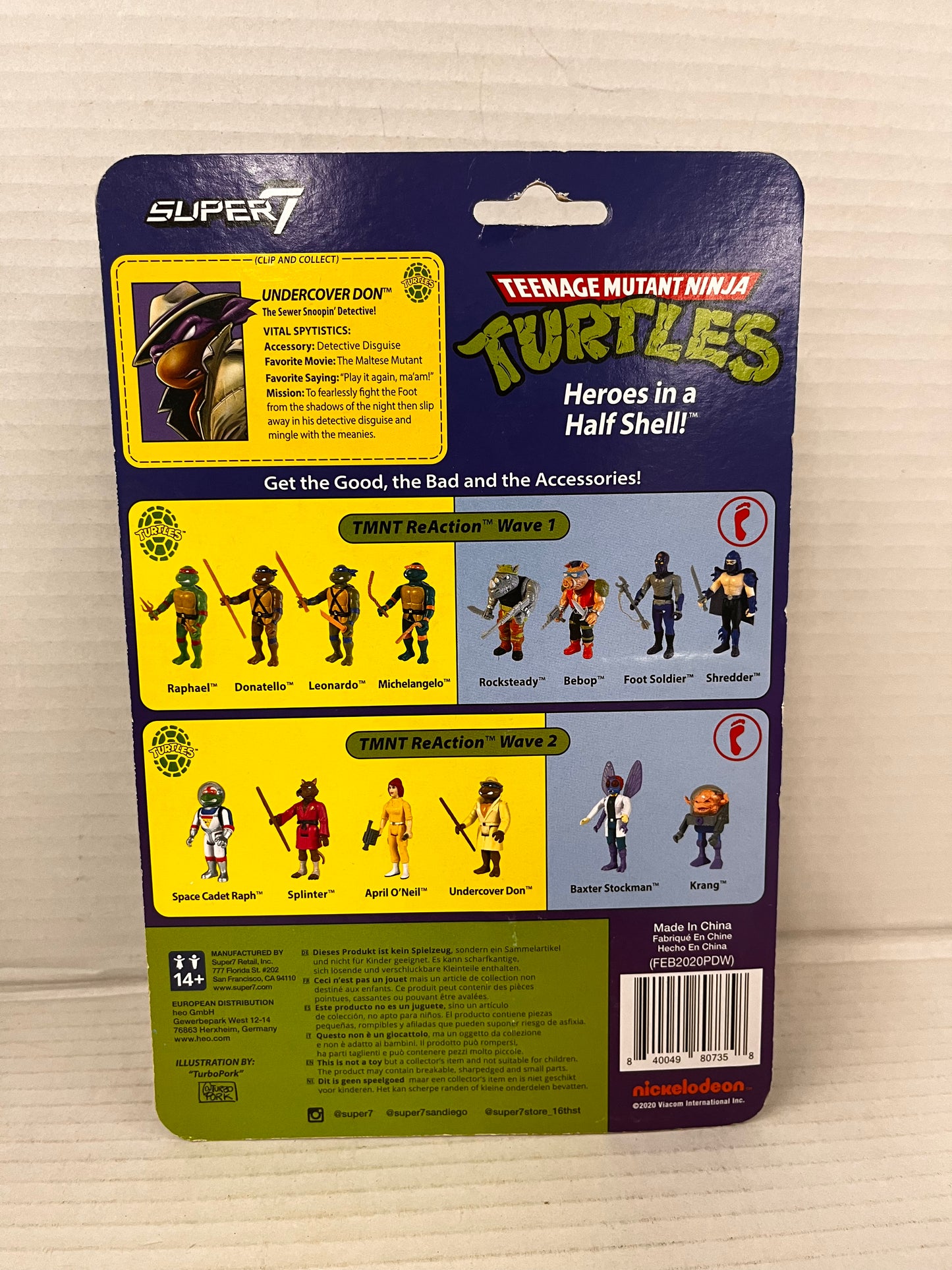 Super7 Teenage Mutant Ninja Turtles Undercover Don ReAction Figure