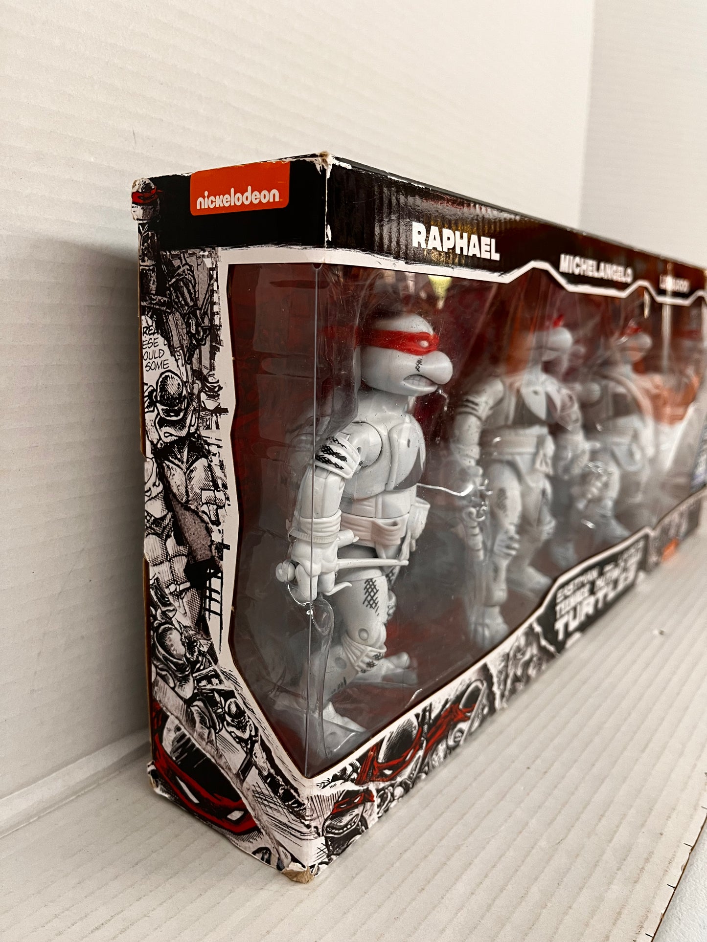 FCBD 2021 TEENAGE MUTANT NINJA TURTLES Elite Series PX 4-Pack Action Figure Set