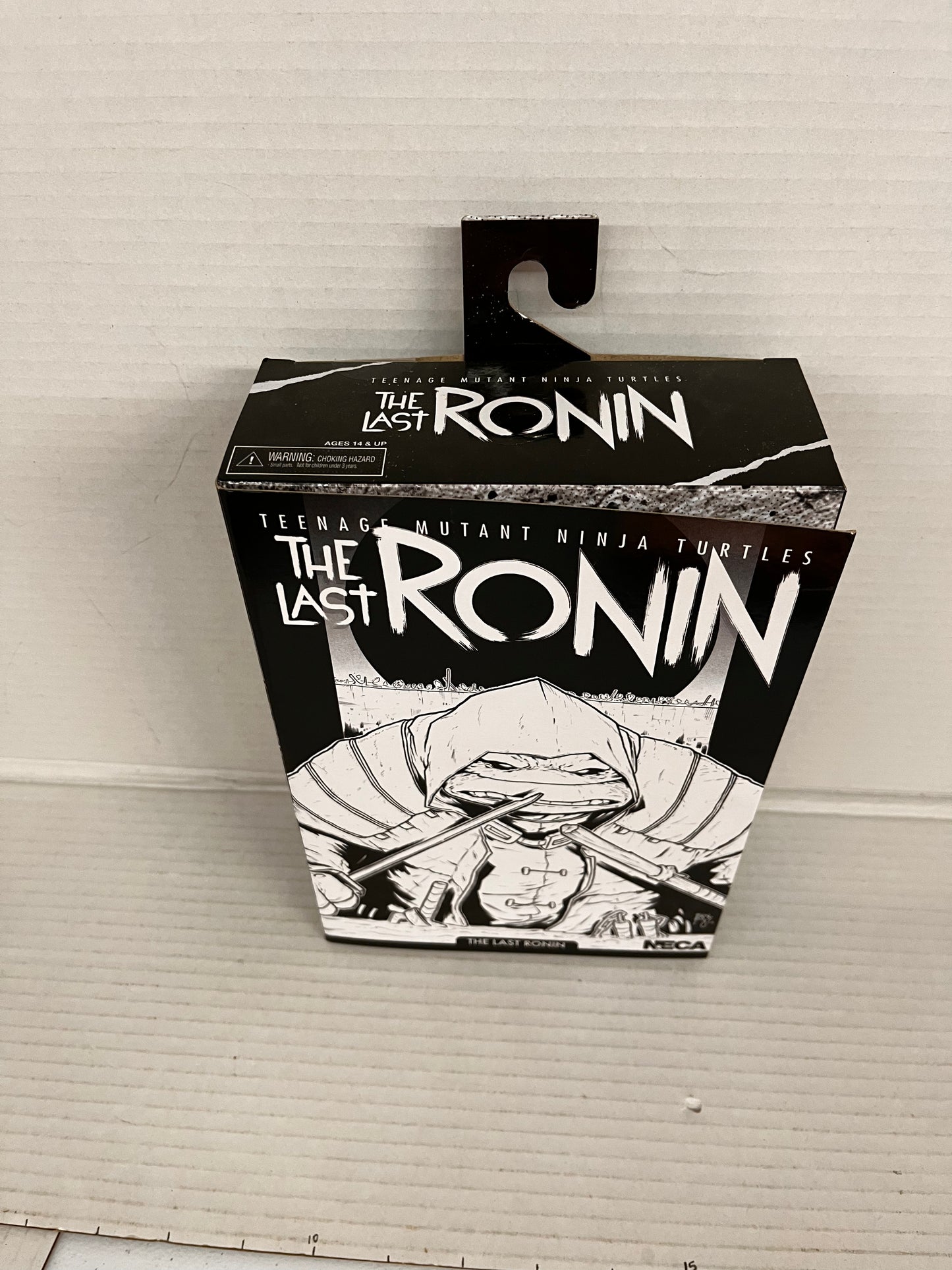 New Sealed Neca Teenage Mutant Ninja Turtles Black & White The Last Ronin