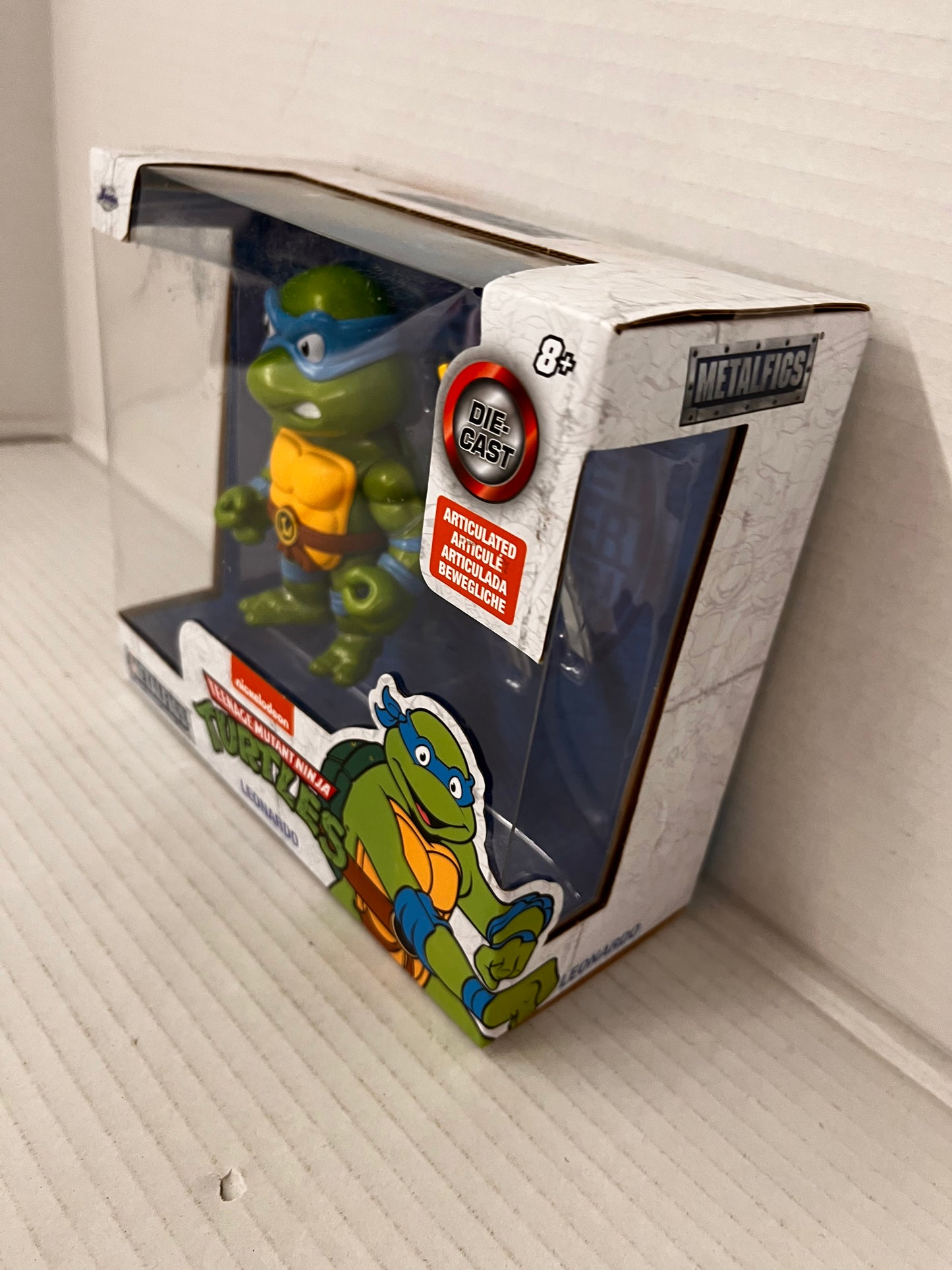 Jada Toys - 4 Metals TMNT - Leonardo Figure with Accessories Figure