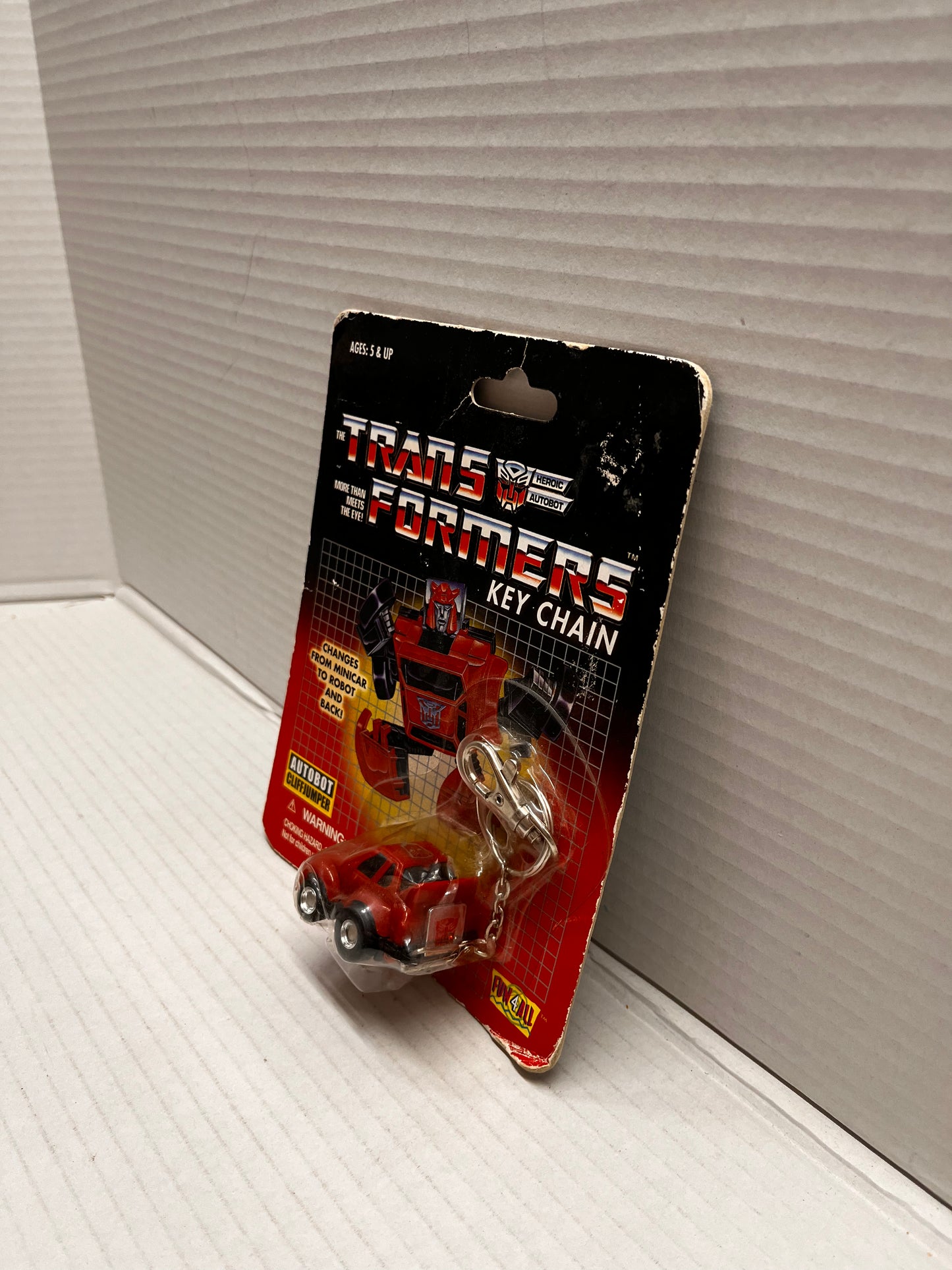 2001 Transformers Autobot Cliffjumper Key Chain With Clip & Save Tech Specs, New