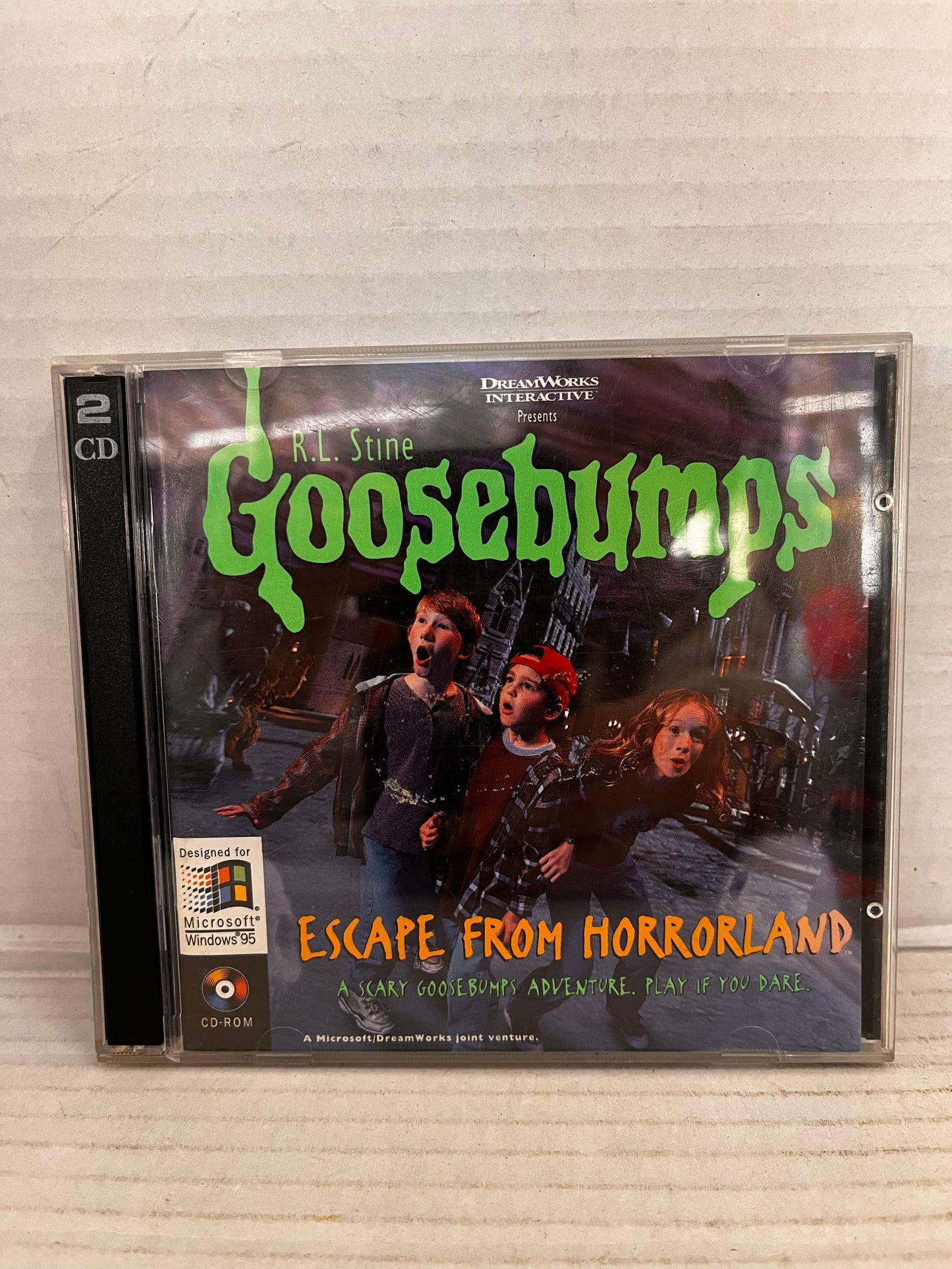 Goosebumps Escape from Horrorland 2-Disc PC CD-ROM 1996 Windows 95