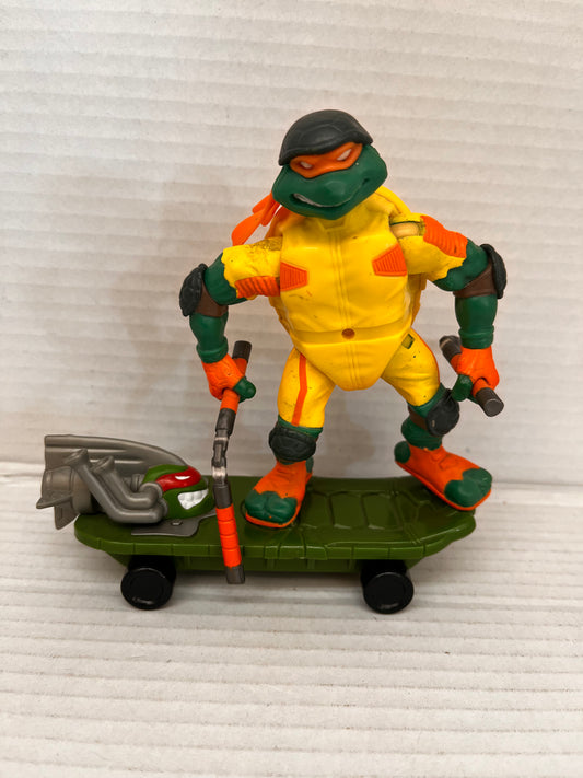 TMNT Thrashin Mike Figure  Teenage Mutant Ninja Turtles Playmates