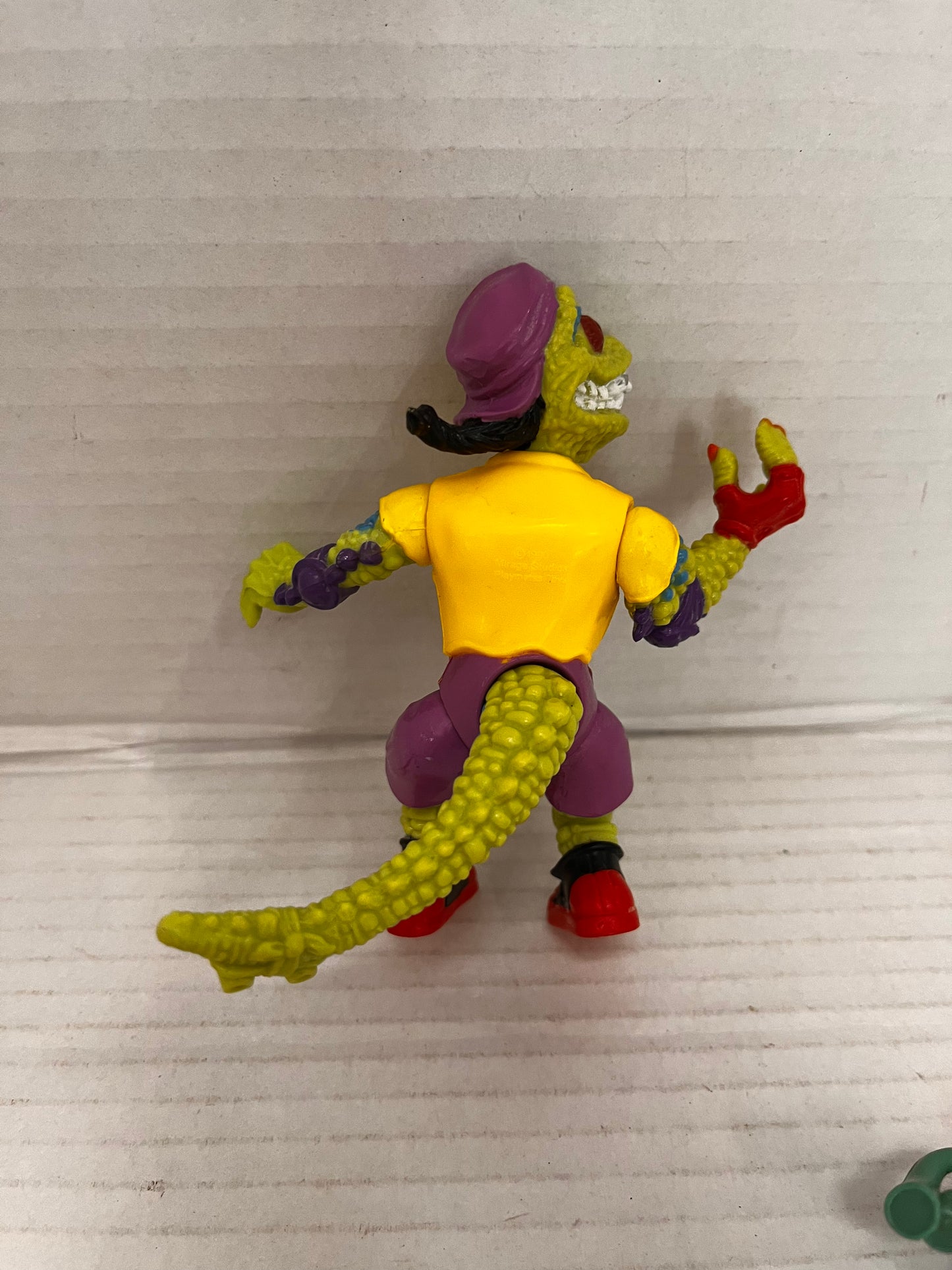 Vintage 1990 Teenage Mutant Ninja Turtles TMNT Mondo Gecko Figure W/ Skateboard