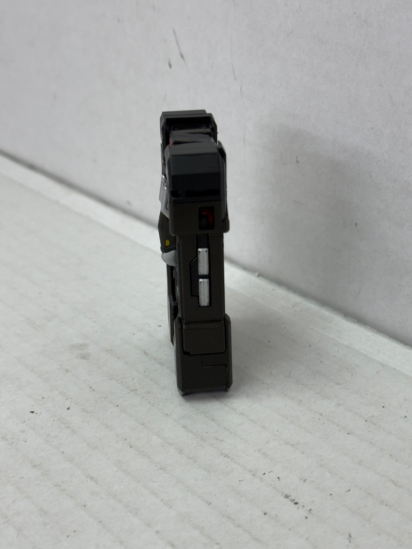 Laserbeak Complete Legends Generations - Titans Return Transformers #2