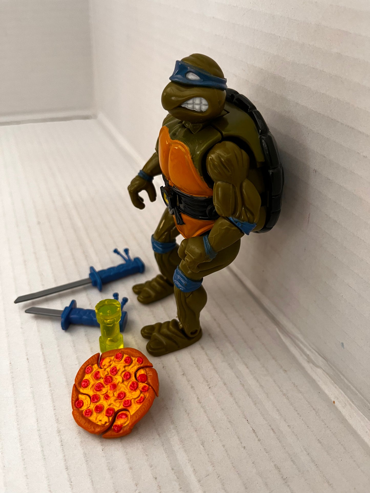 Vintage Teenage Mutant Ninja Turtles TMNT Mutations Mutatin Leo Figure #1