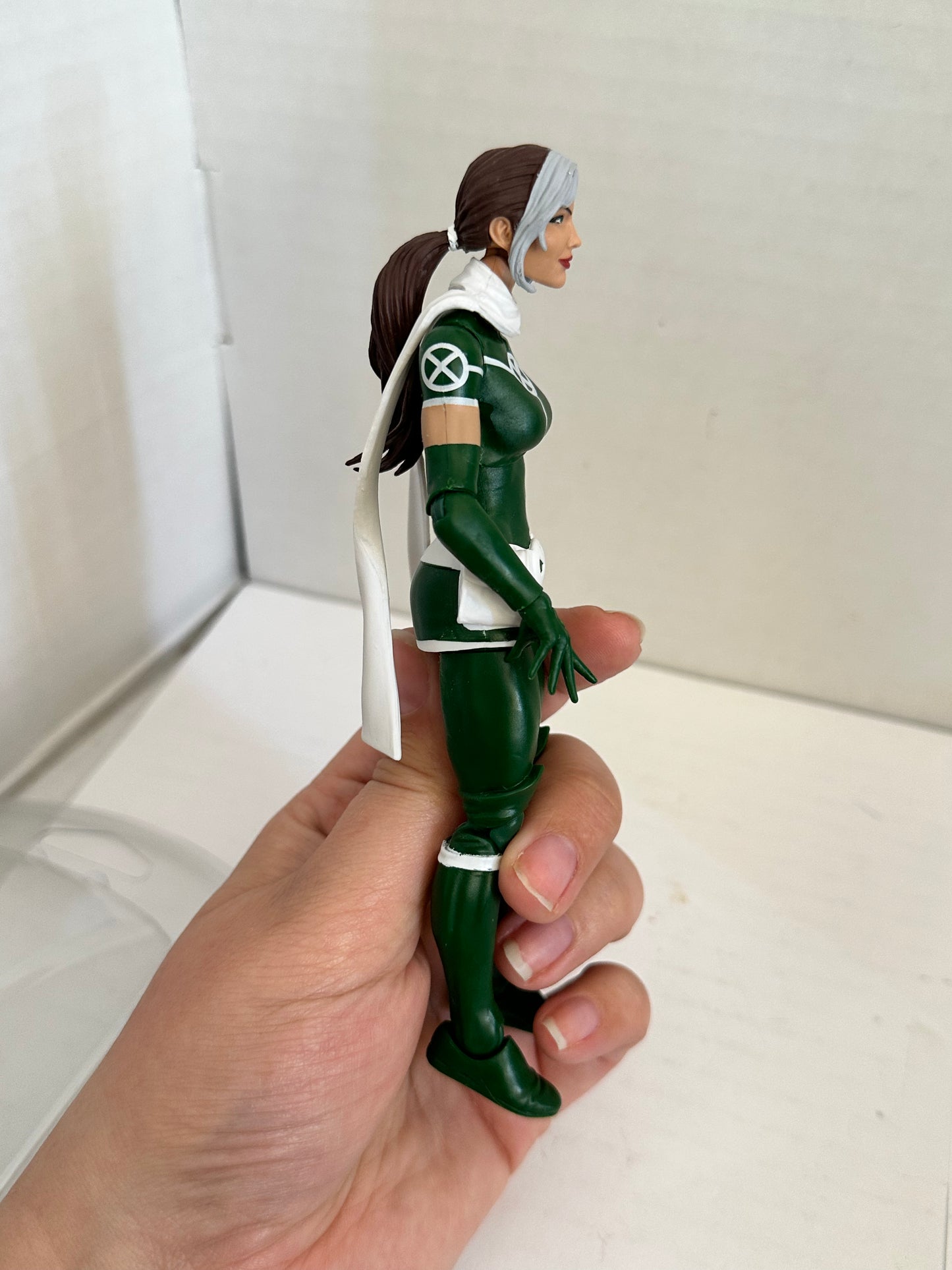 Hasbro Marvel Legends X-Men Rogue from "Pyro 2 Pack" Loose Action Figure