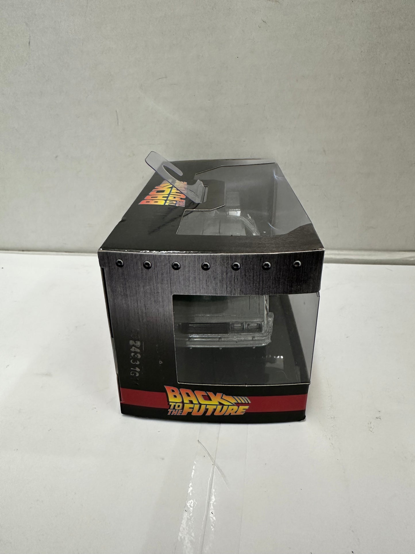 NEW Jada Toys Back to the Future TIME MACHINE 1:32 Die-Cast Metal Vehicle