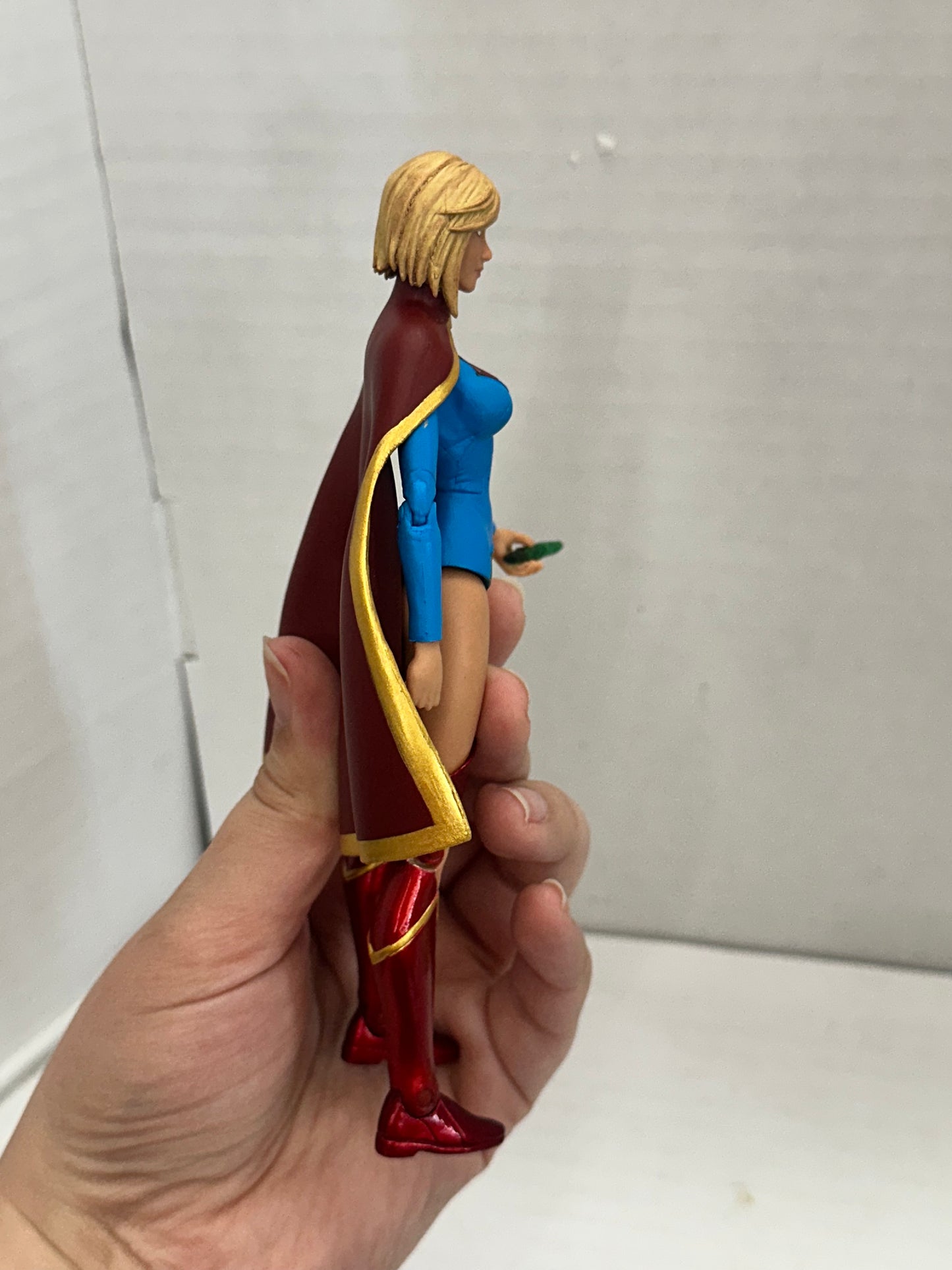 DC Collectibles The New 52 Supergirl Action Figure – DC Comics 2014 6.5"