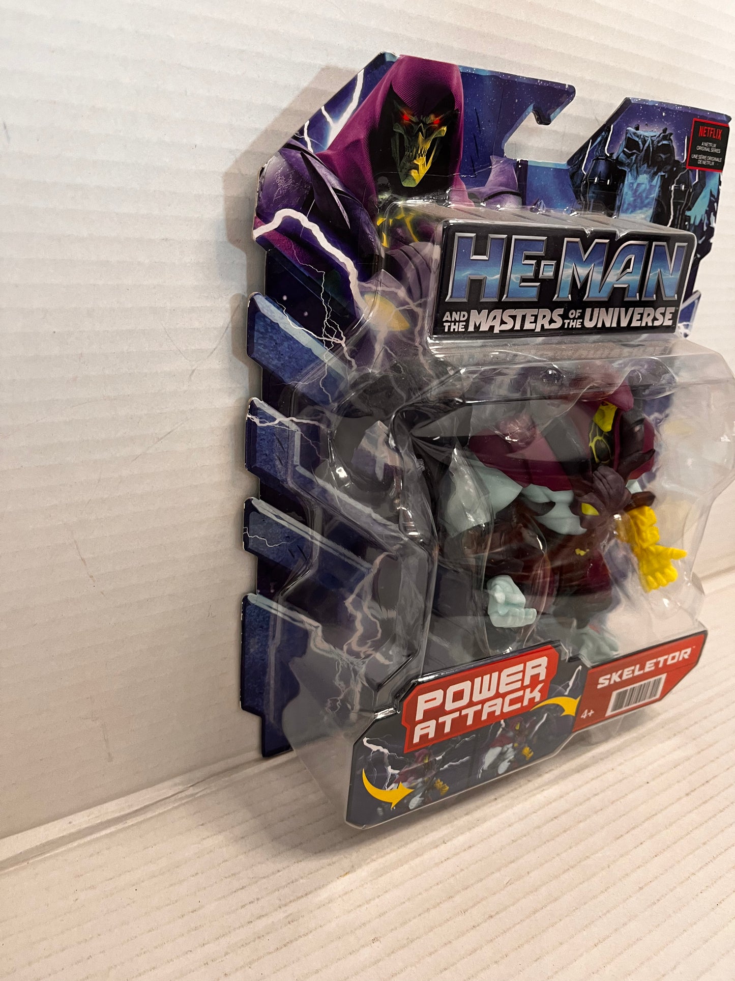 Skeletor action figure Mattel Master of the Universe Action Figure Netflix