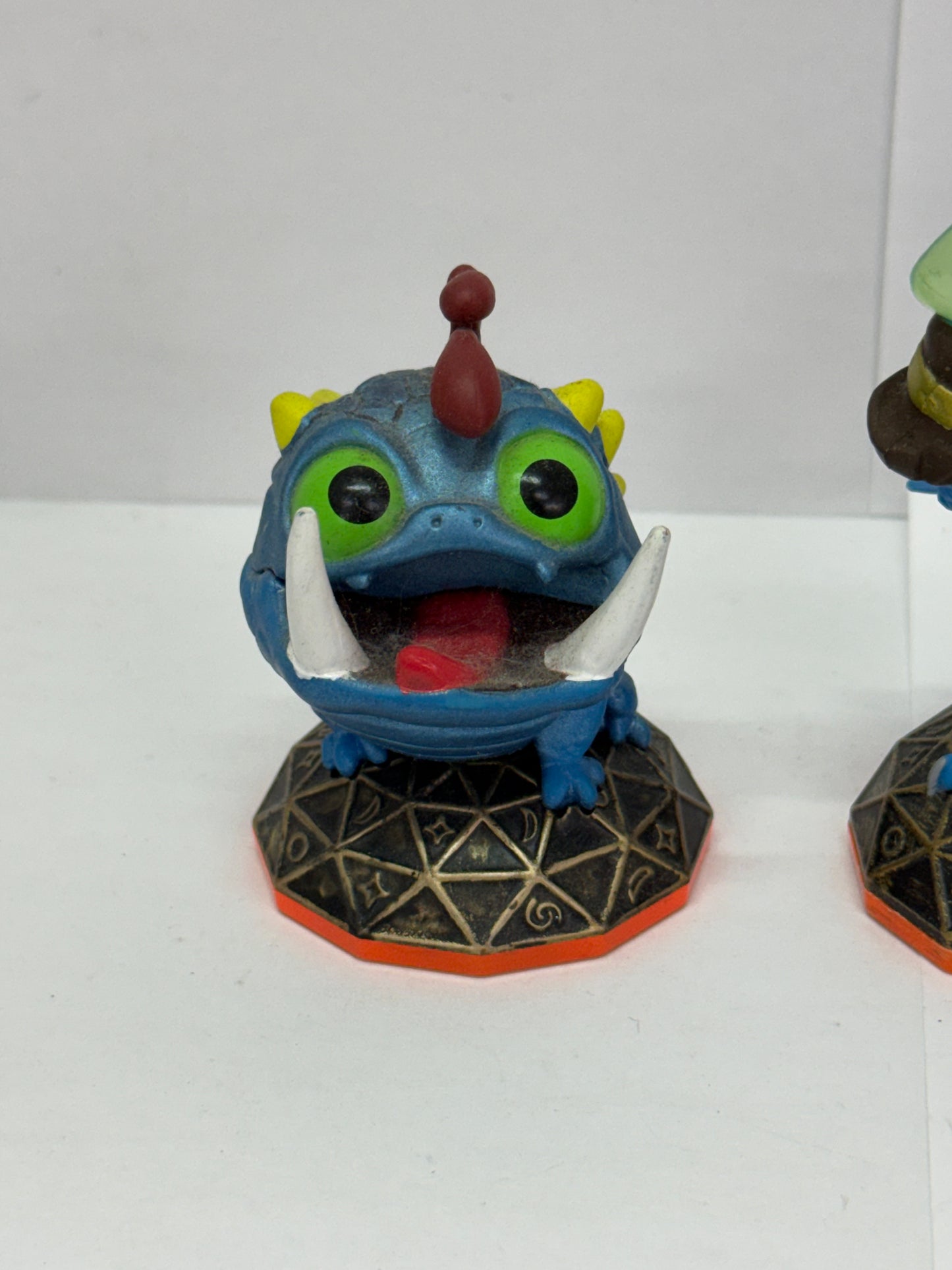 Skylanders Giants Magic Element Figures Bundle