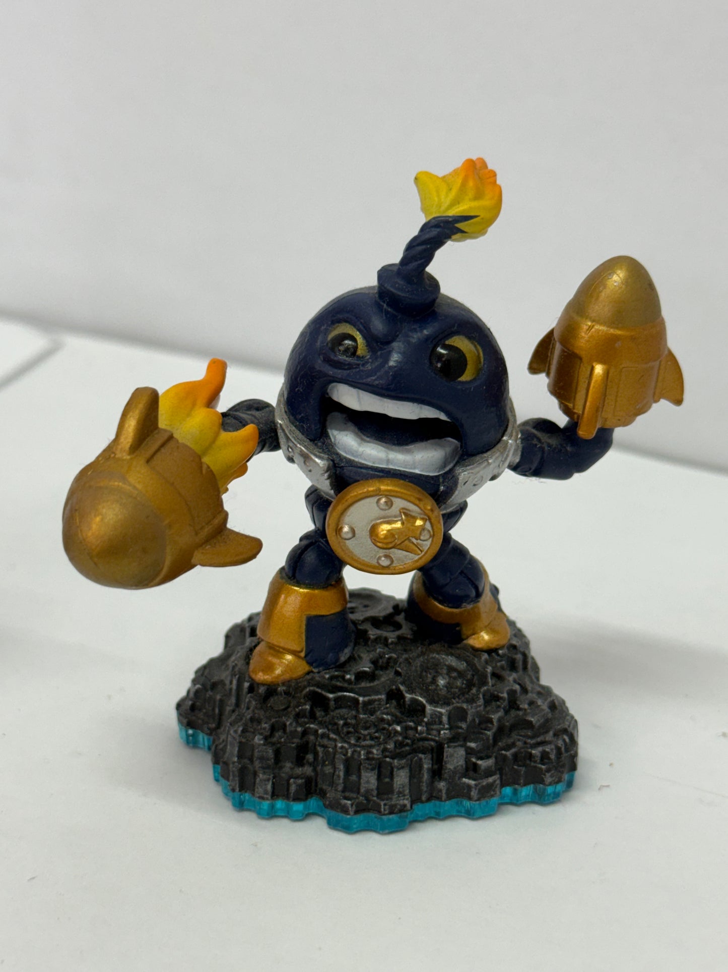 Skylanders Giants Tech Element Bundle - Countdown WindUp, TriggerHappy, Sprocket