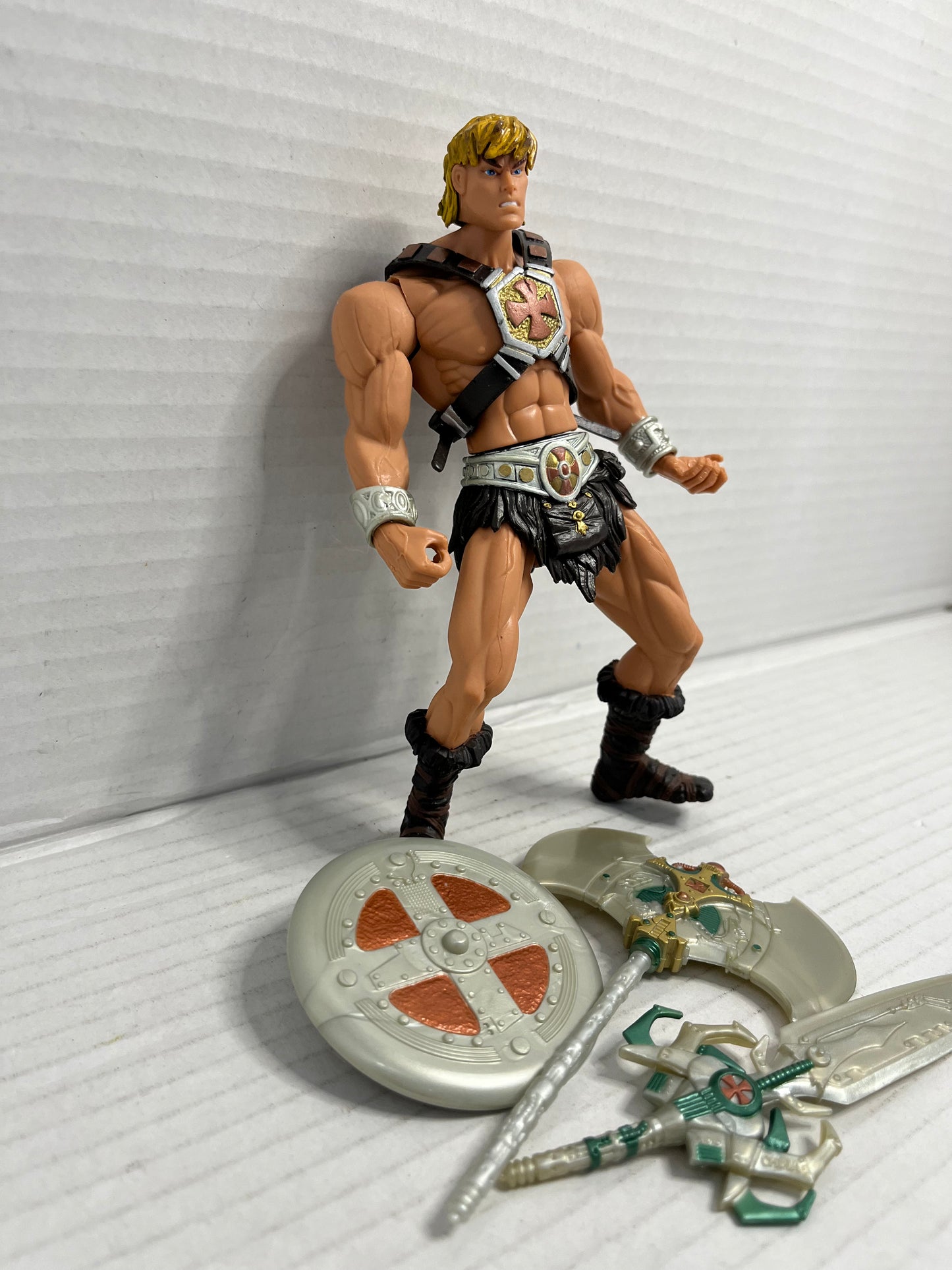 Masters of the Universe 200x He-Man Complete Action Figure 2002 Mattel MOTU