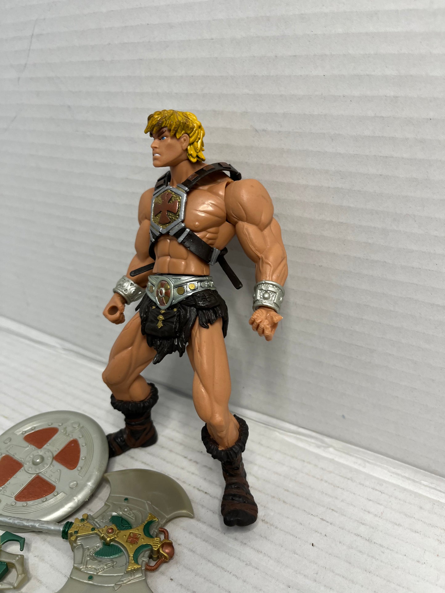 Masters of the Universe 200x He-Man Complete Action Figure 2002 Mattel MOTU