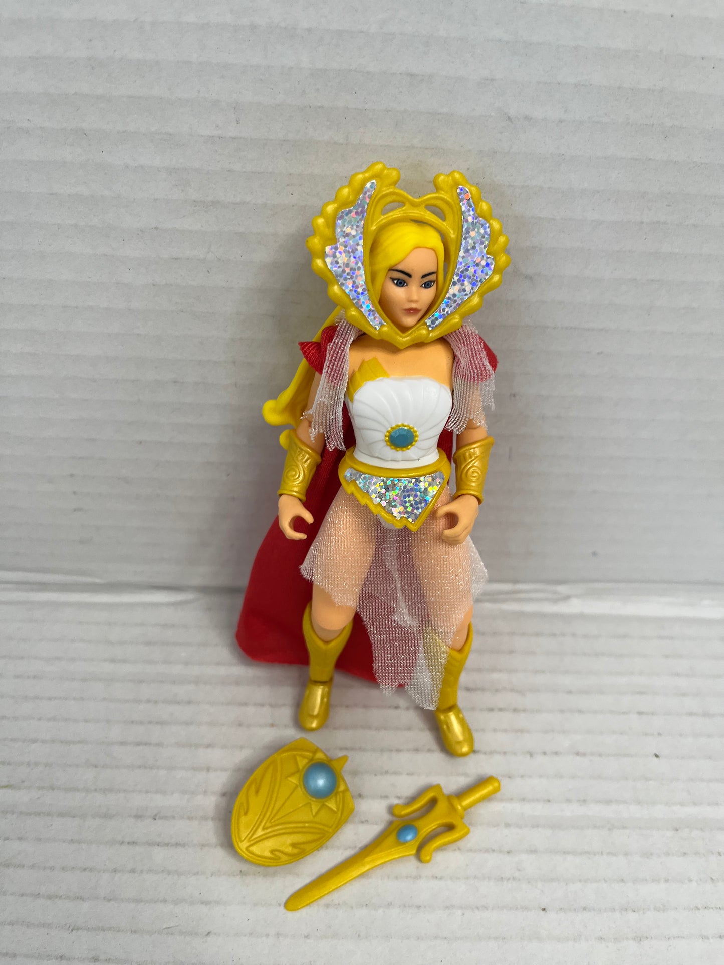 Masters of the Universe MOTU Origins She-Ra - Loose - Complete