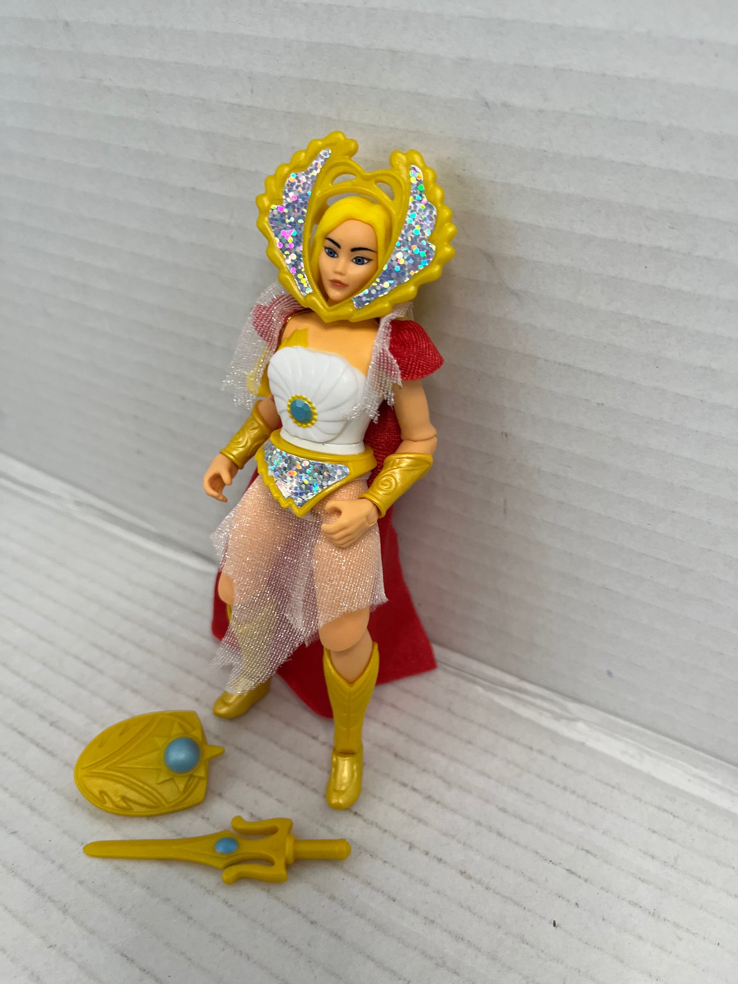 Masters of the Universe MOTU Origins She-Ra - Loose - Complete