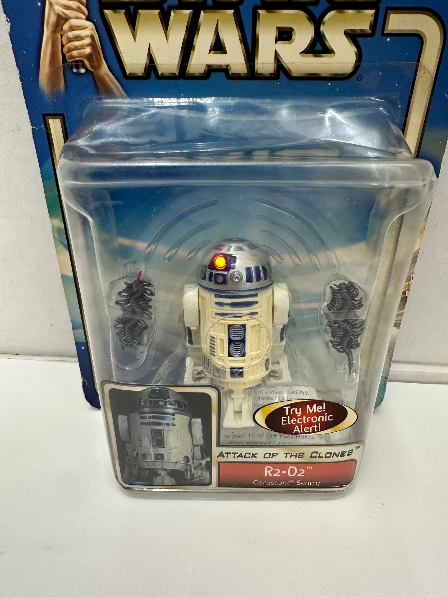 2002 Star Wars R2-D2 - Attack Of The Clones Action Figure New Sealed