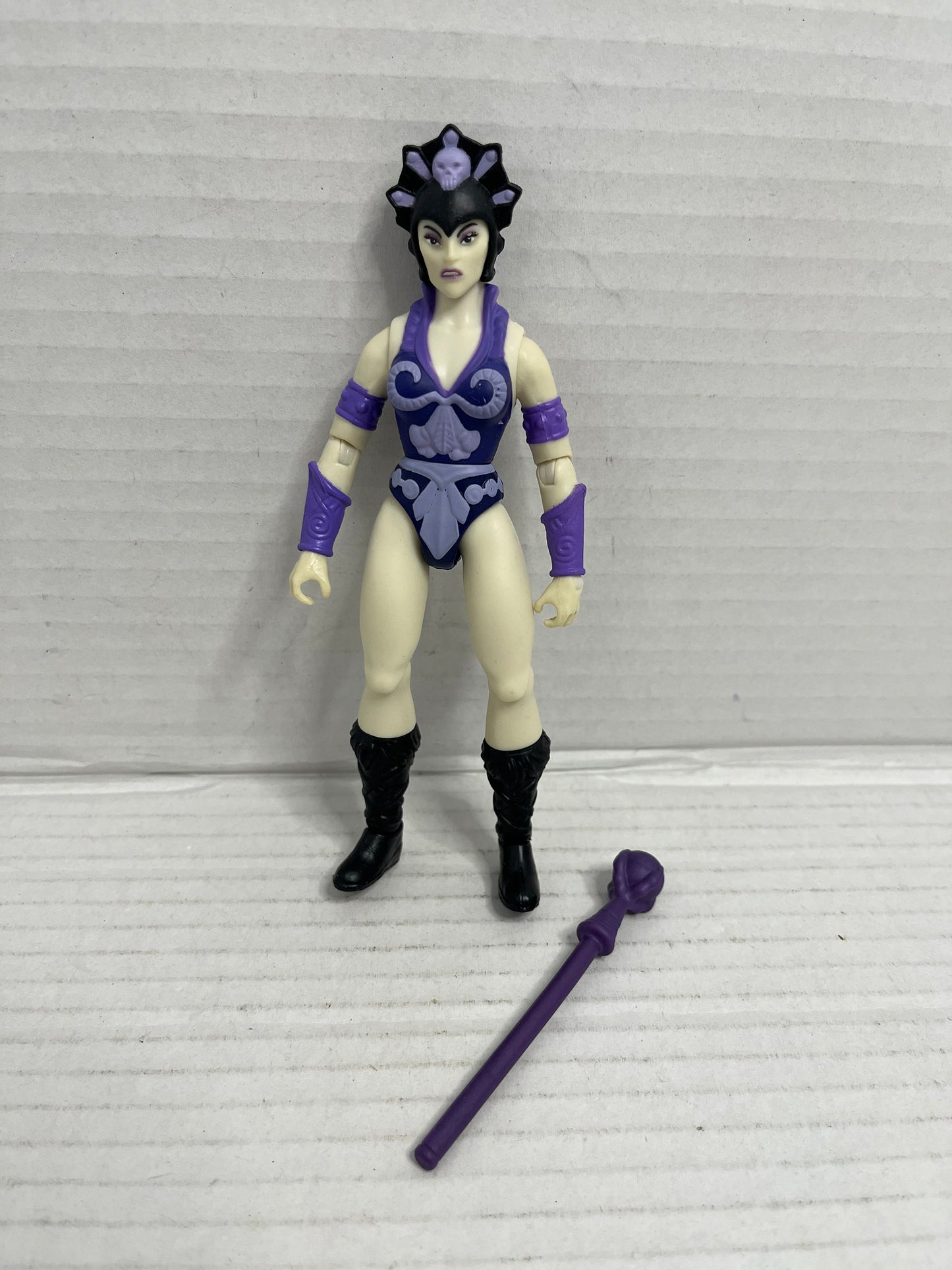 Mattel Masters of the Universe MOTU Origins Evil-Lyn v2 Action Figure 2021