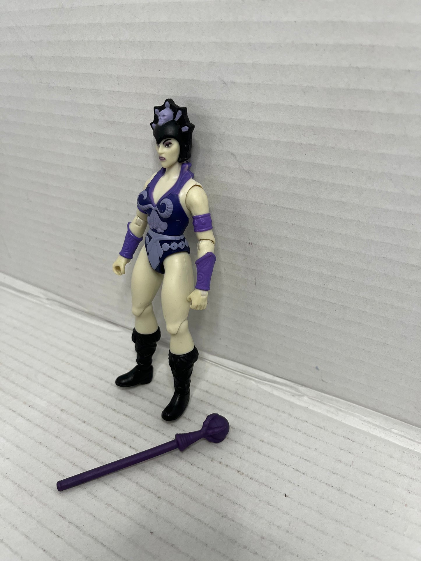 Mattel Masters of the Universe MOTU Origins Evil-Lyn v2 Action Figure 2021