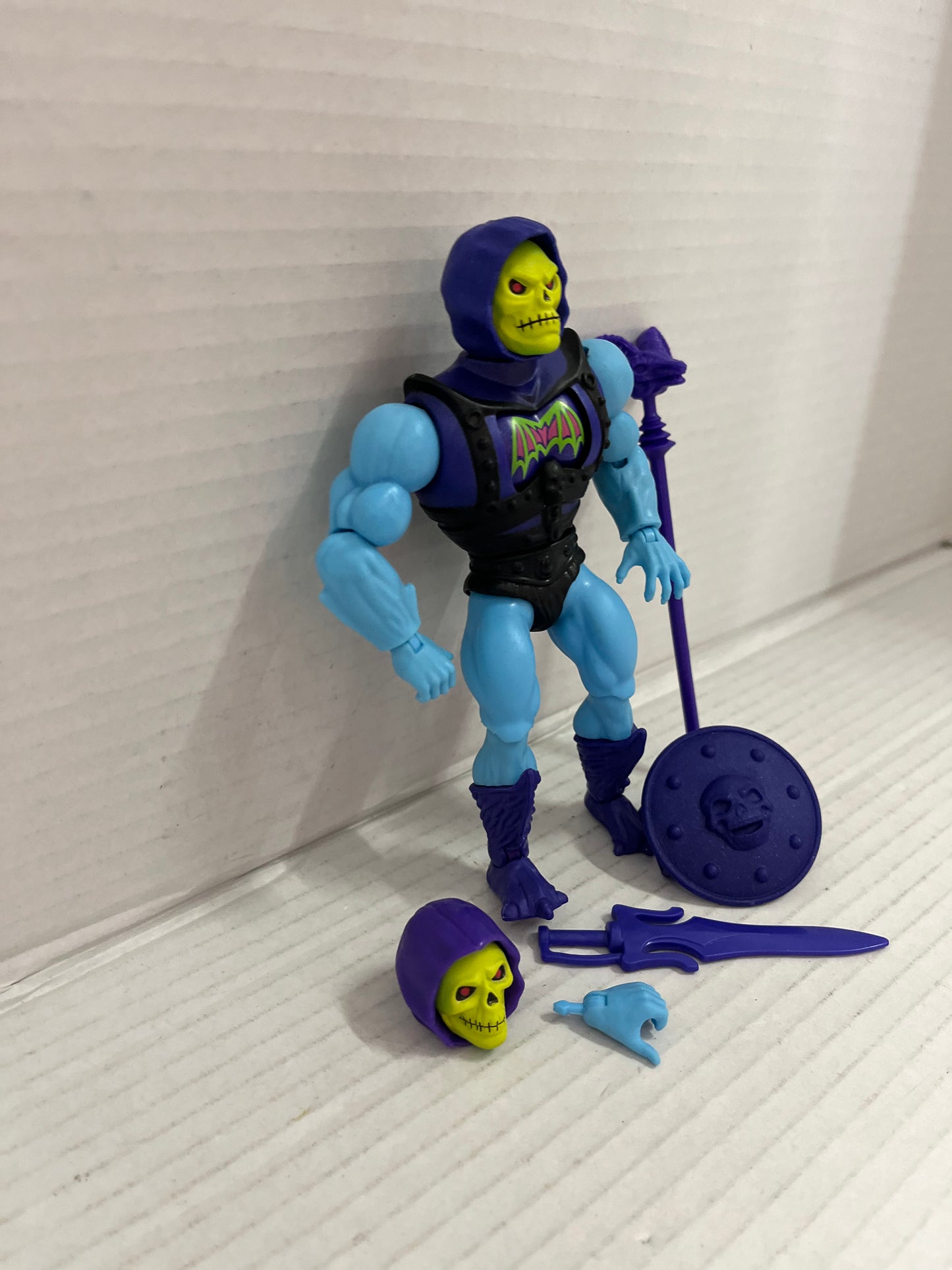 Mattel Masters of the Universe Origins Battle Armor Skeletor Figure Complete