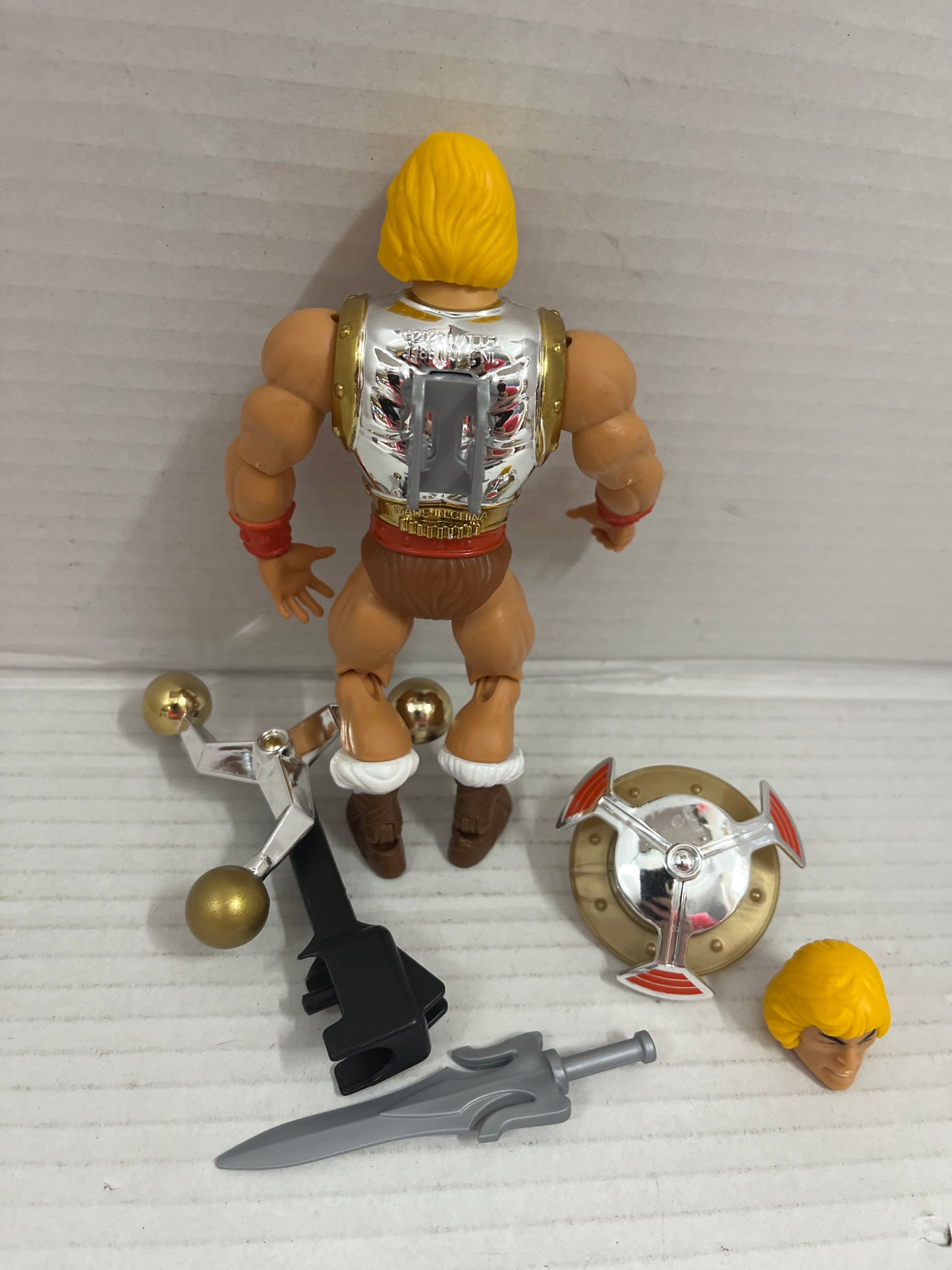 Masters of the Universe Origins 5.5 Inch Action Figure | Flying Fists He-Man