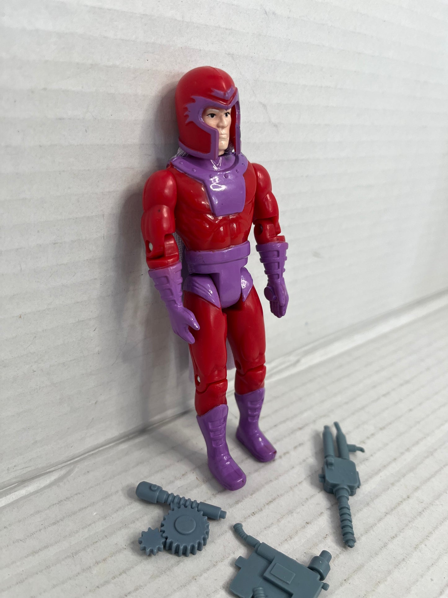 The Uncanny X-Men Magneto Action Figure Toy Biz Magnetic Loose Complete 1991