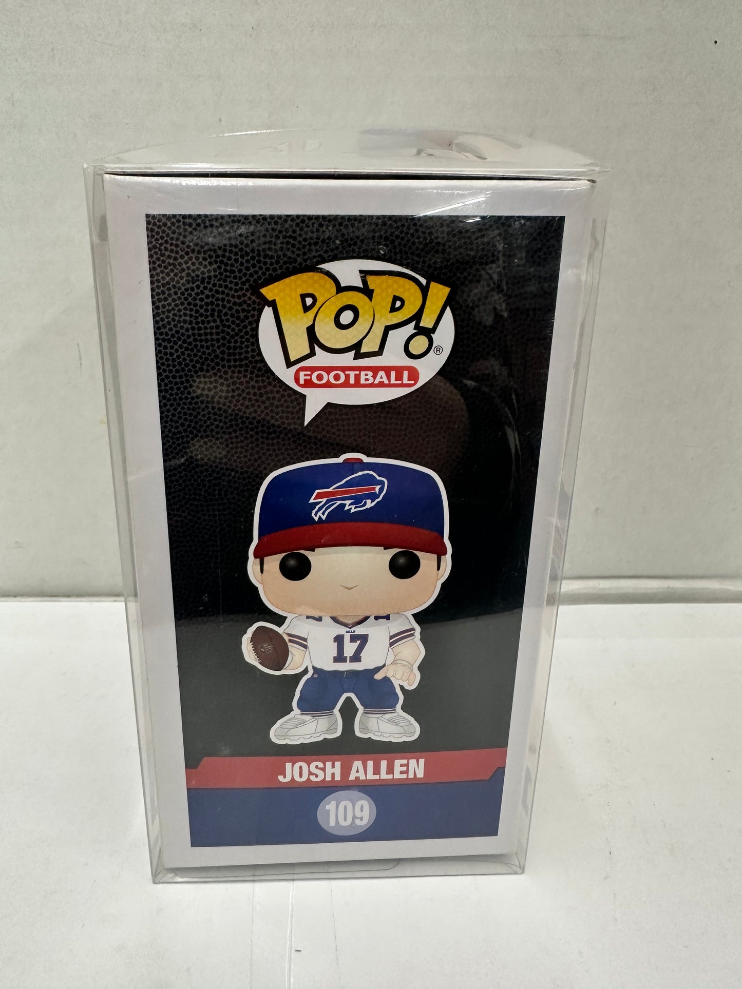 Funko Pop! Vinyl: Josh Allen #109 *Buffalo Bills* W/ Pop Protector