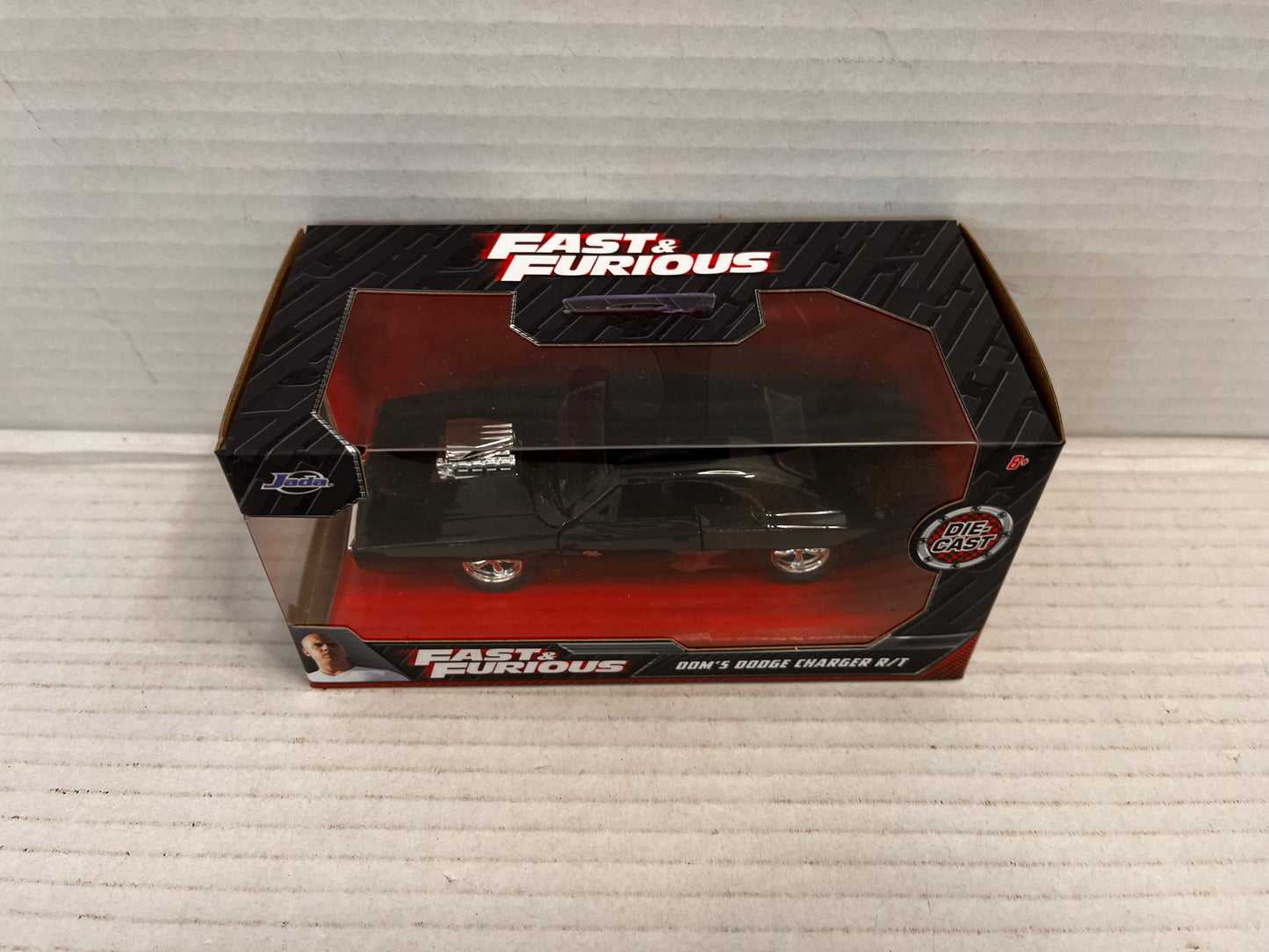 JADA METALS DIE CAST DOM'S DODGE CHARGER R/T BLACK Fast & Furious 1:32 Red Pkg