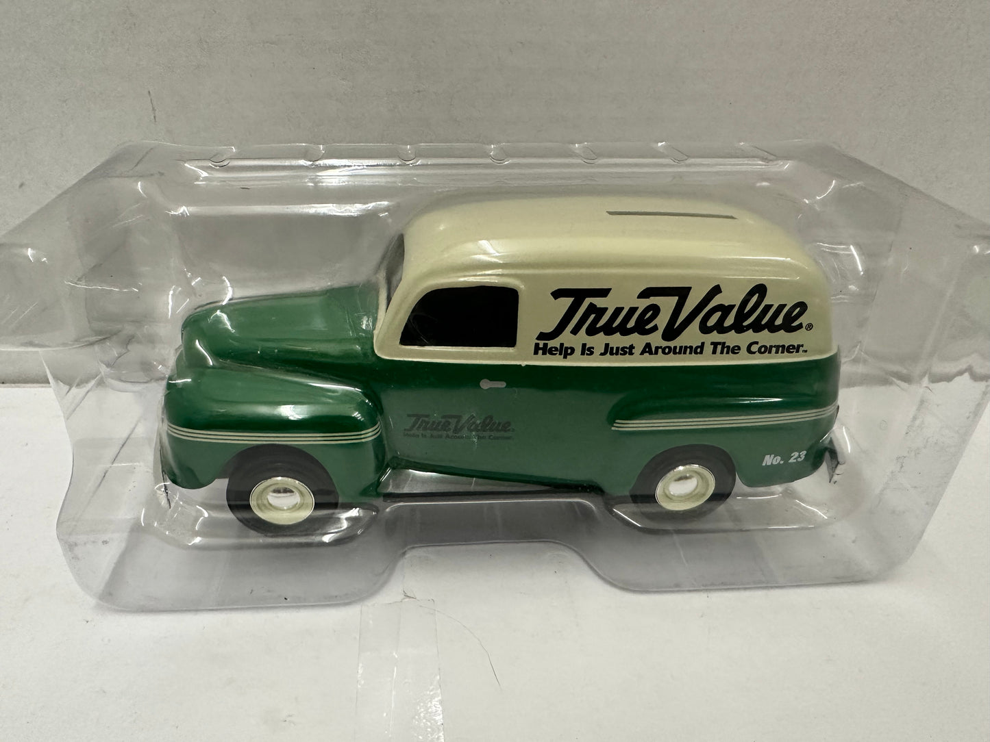 Ertl Collectibles 1:25 Scale Die Cast True Value 1950 Ford Panel Van Bank No. 23
