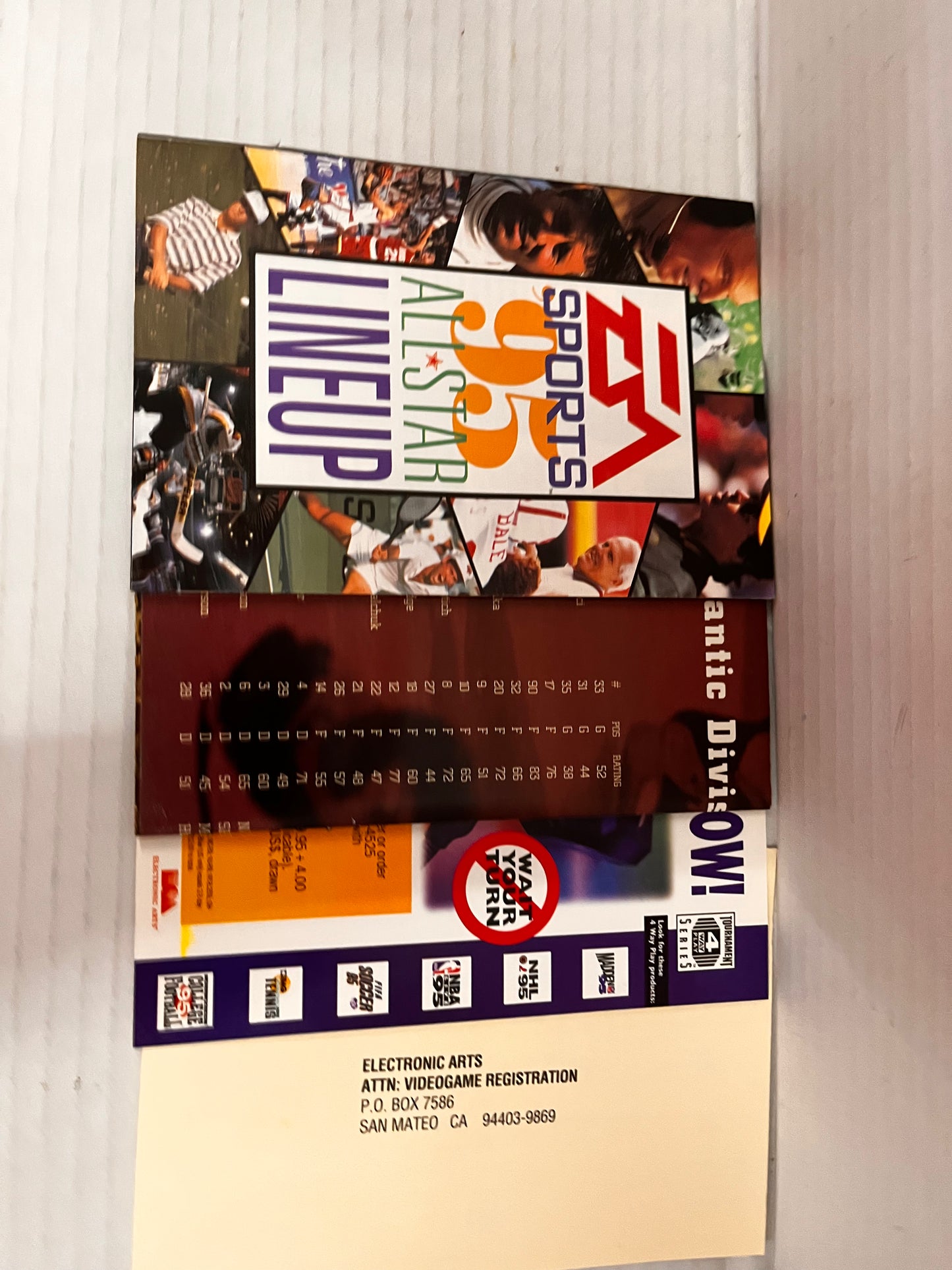 NHL 95 (Sega Genesis, 1994) w/ instructions& inserts poster included
