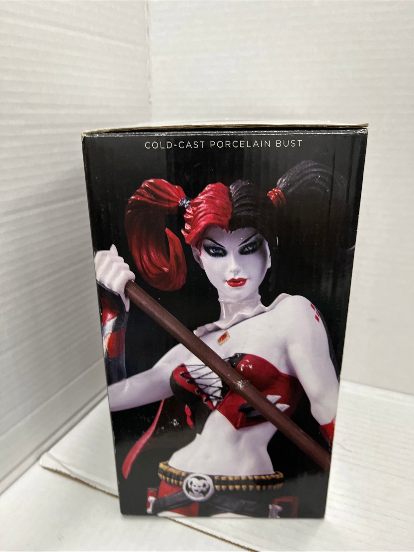 DC Comics Super-Villains Harley Quinn Bust Second Edtion