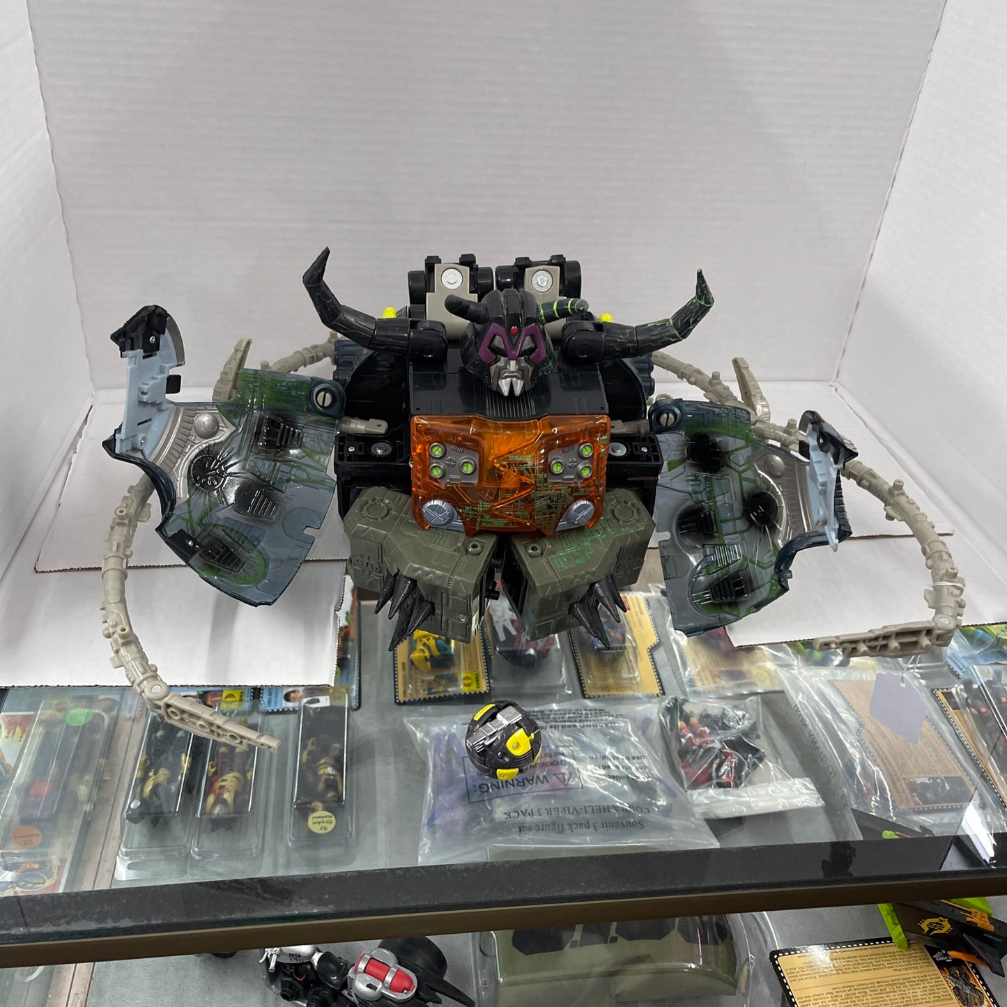 Hasbro Transformers Energon Unicron Black Version Complete