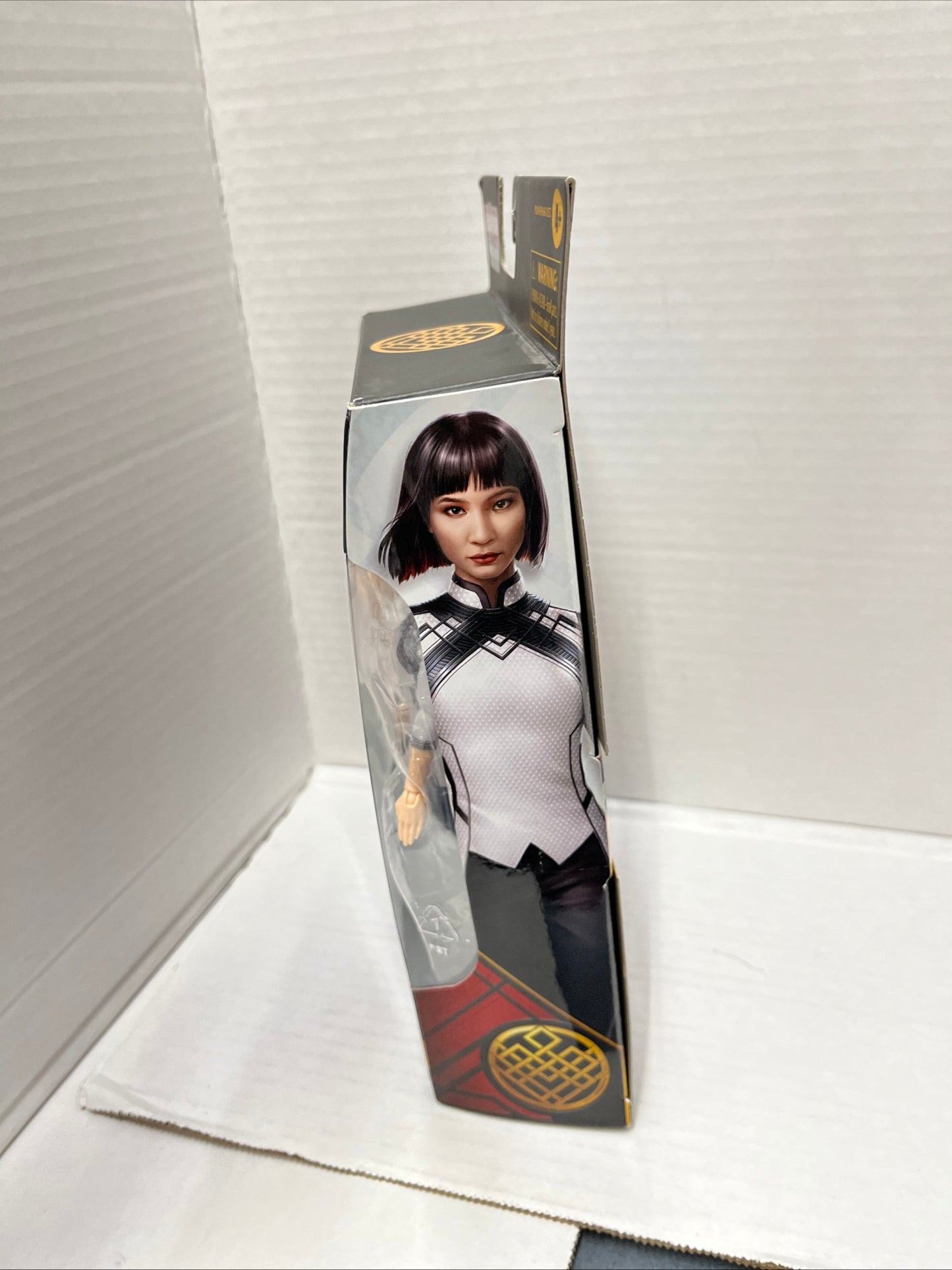 Marvel Legends Shang-Chi and Legend of the Ten Rings Xialing Figure