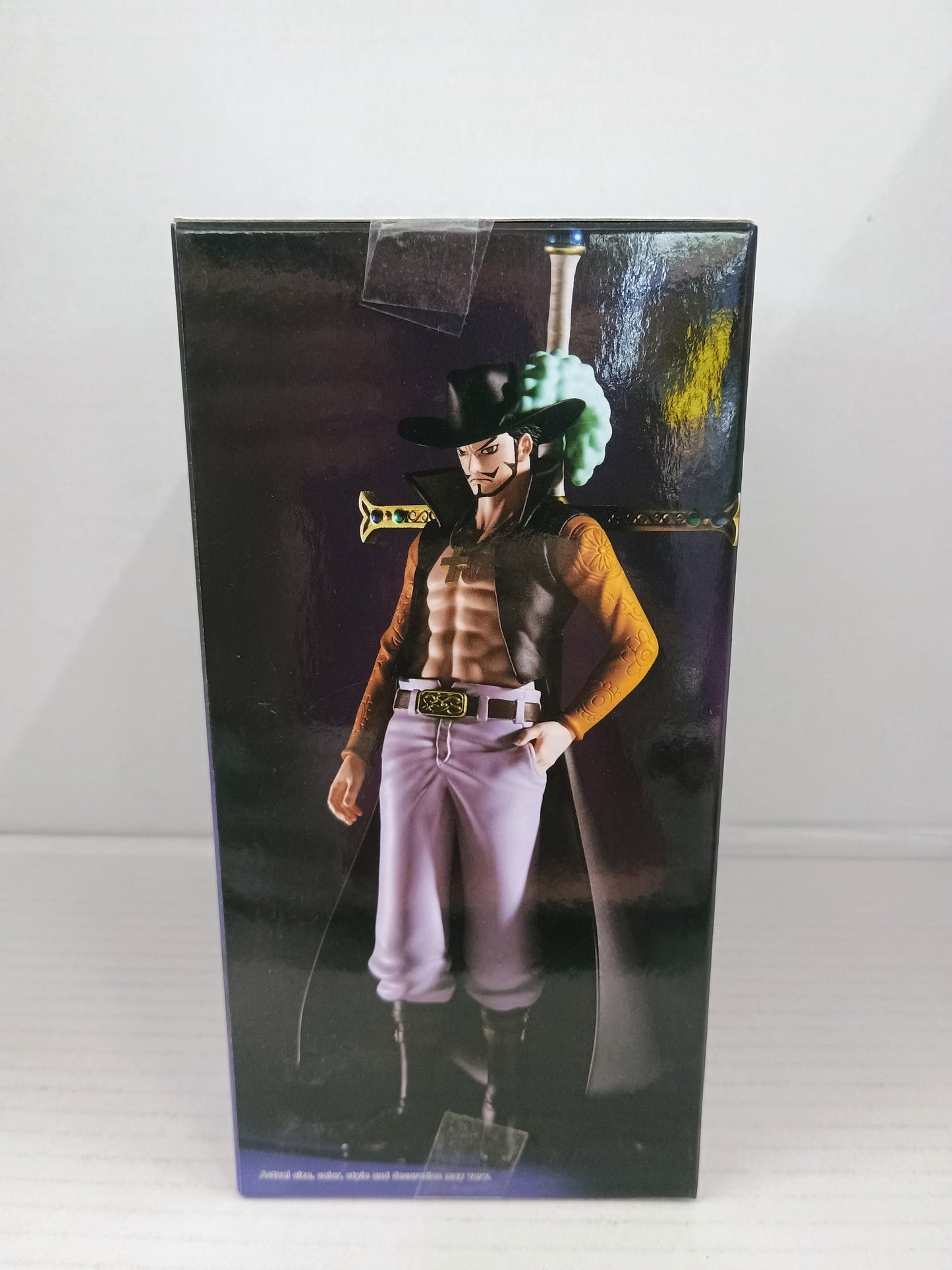Dracule Mihawk The Shukko Figure One Piece Statue Banpresto Bandai
