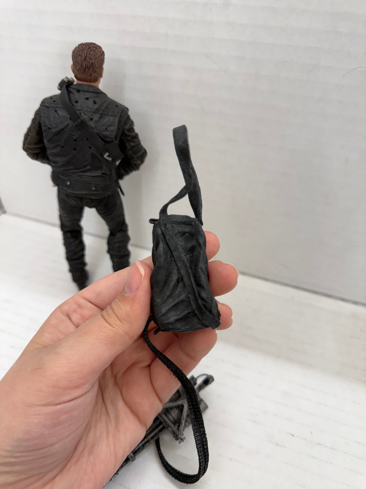 NECA The Terminator 2 Judgment Day Arnold Schwarzenegger T-800 Action Figure