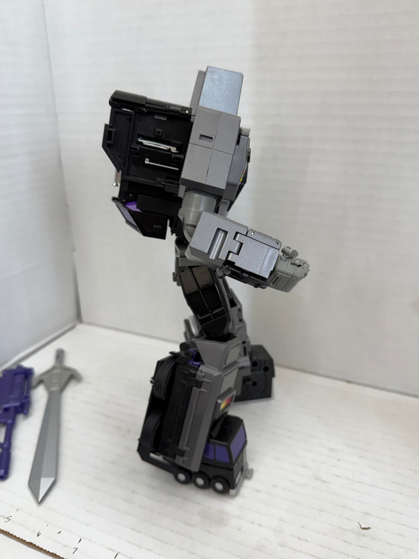 Transformable  X-Transbots MX-12T GRAVESTONE Motormaster Figures Open Box