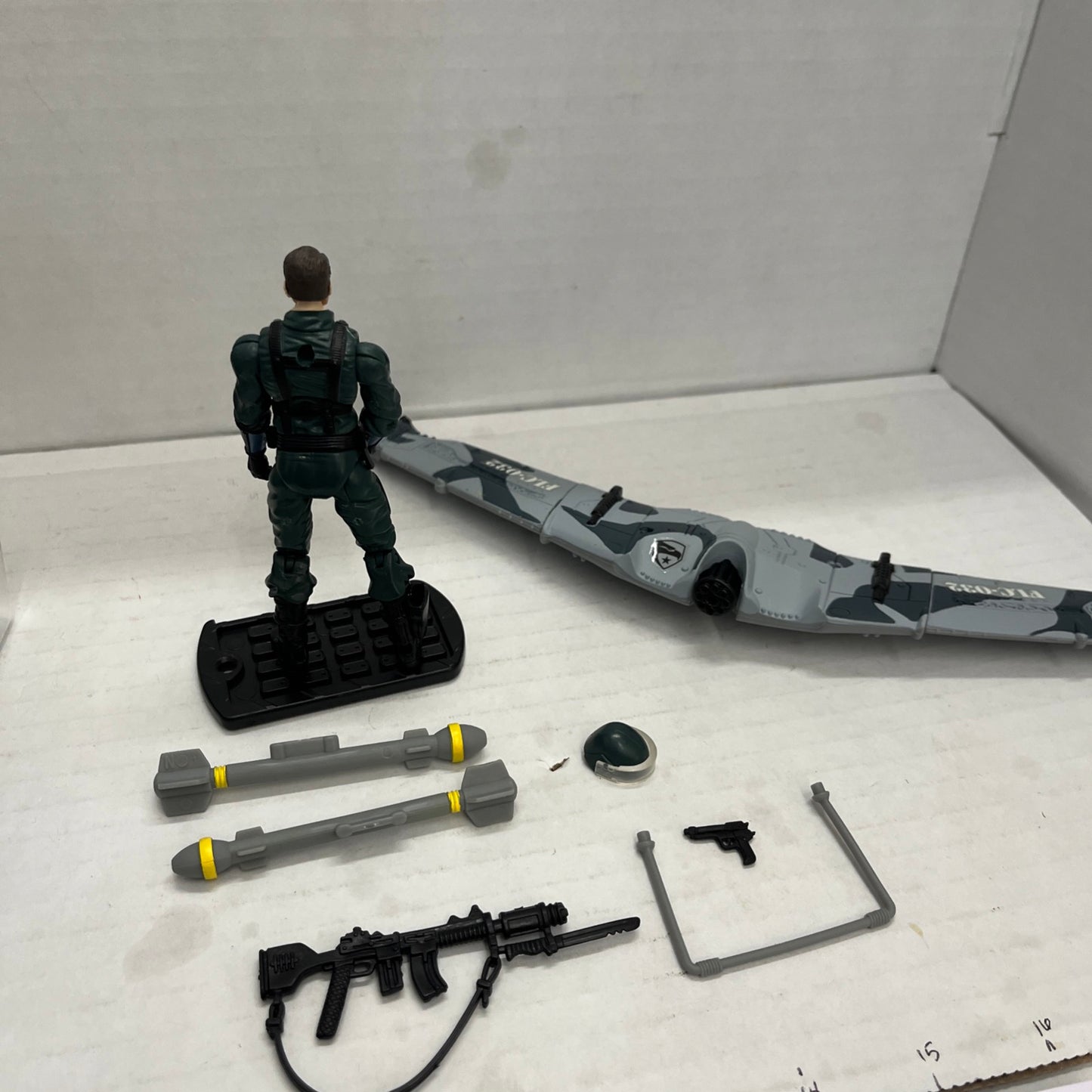 GI JOE The Rise of Cobra James "Grand Slam" Barney with Air Assault Glider 2009
