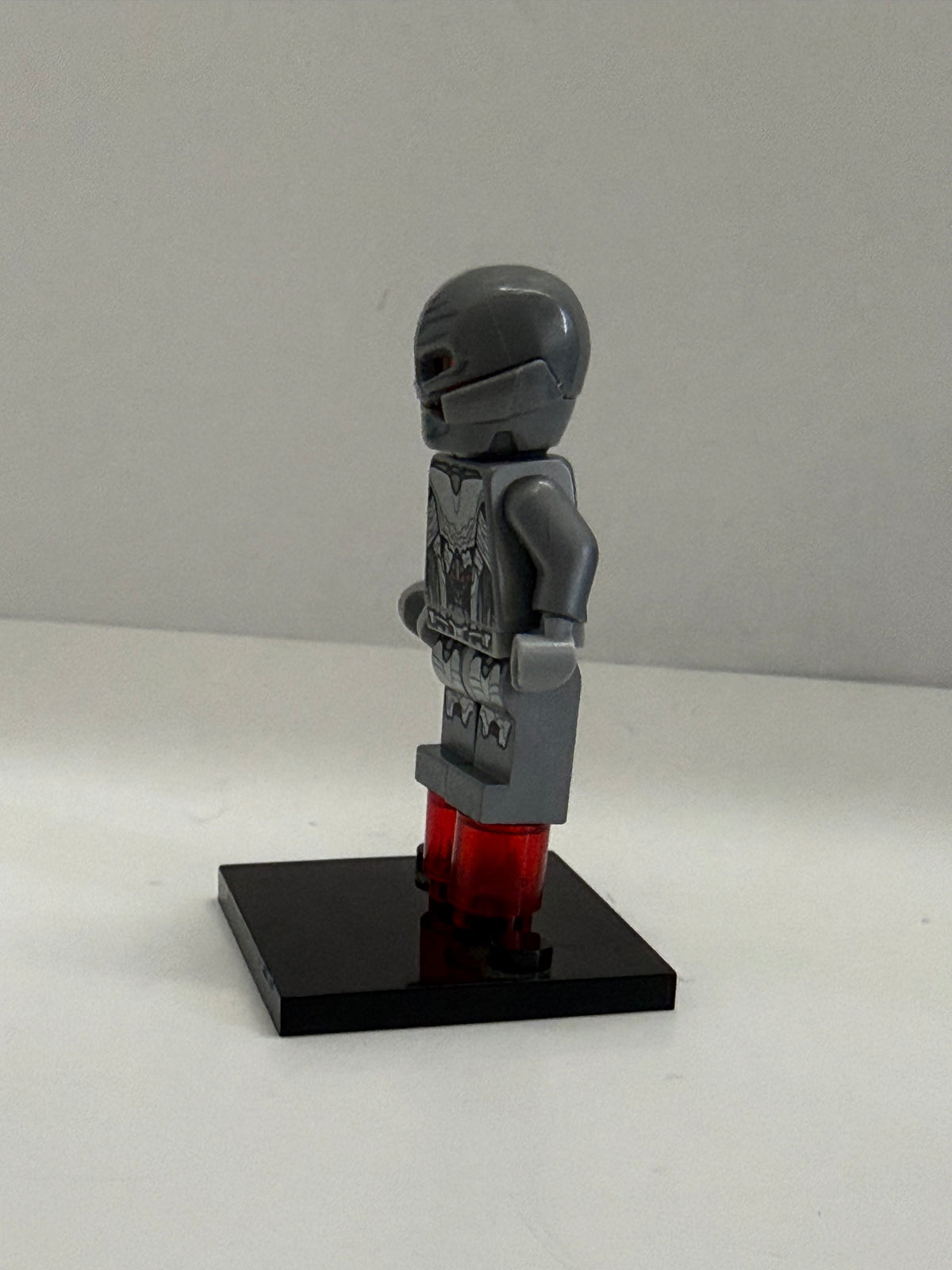 Marvel Ultimate Ultron  Lego Minifigure Avengers Age of Ultron 76032