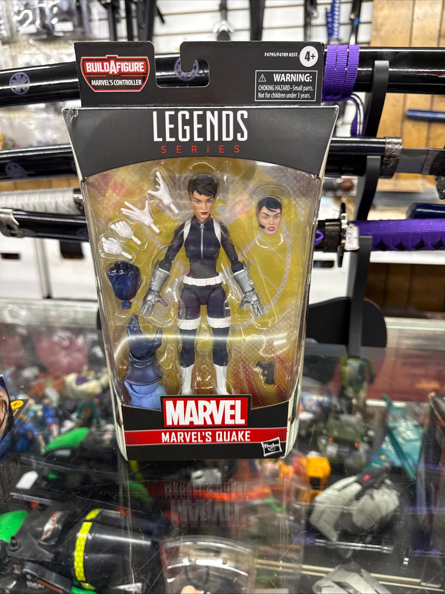 Marvel Legends QUAKE  Action Figure Controller BAF   NEW HASBRO