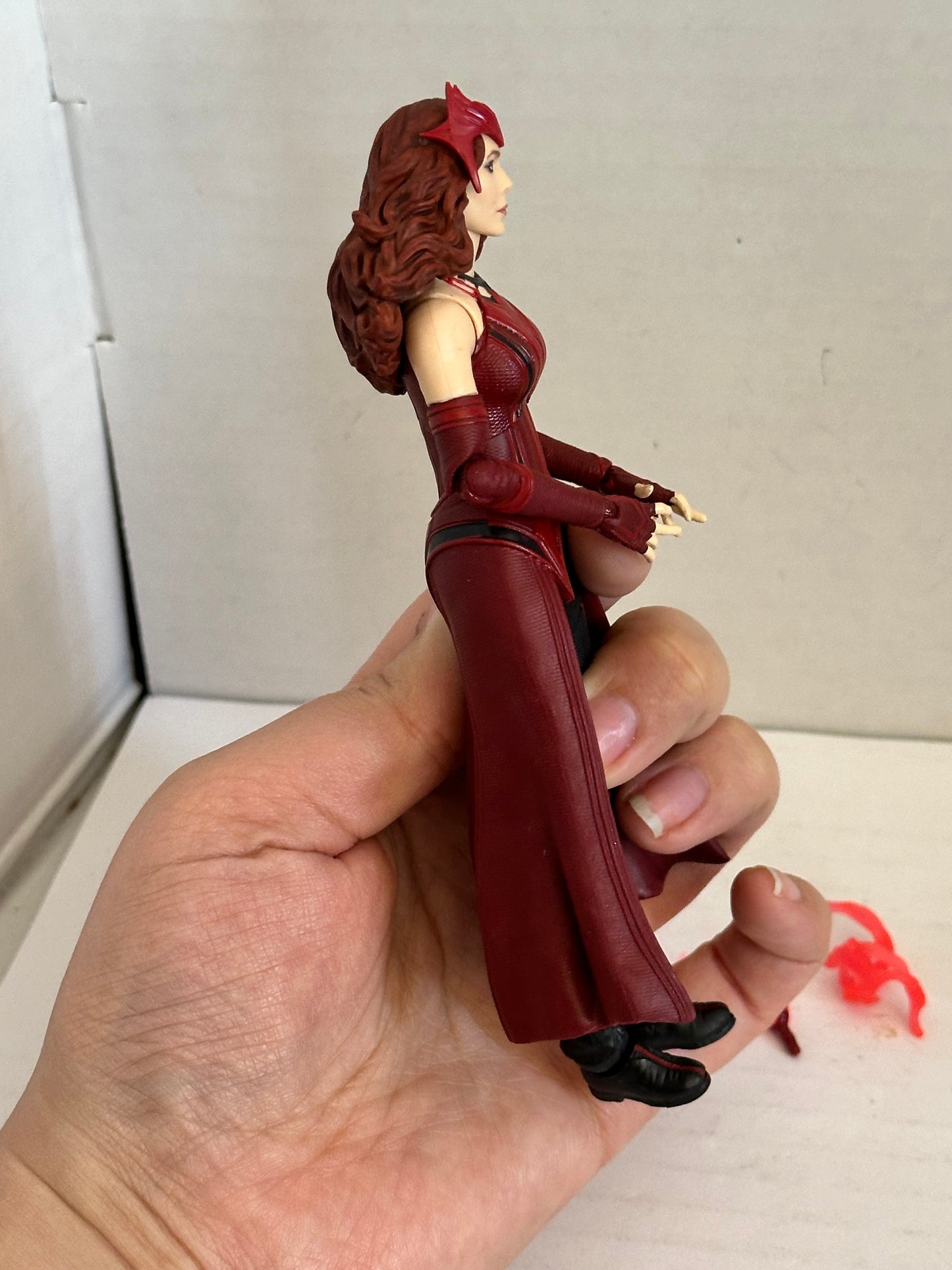Marvel Legends 6" SCARLET WITCH Loose from Captain America Flight Gear BAF Wave