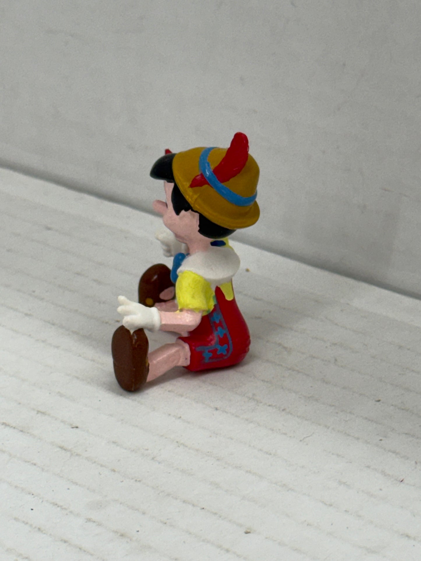 Pinocchio Jiminy Cricket  Cake Topper Toy  Disney Applause Vintage