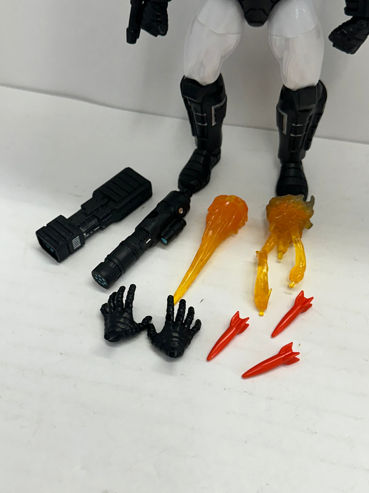Marvel Legends 6" Vintage Retro Classic Iron Man War Machine Loose Complete
