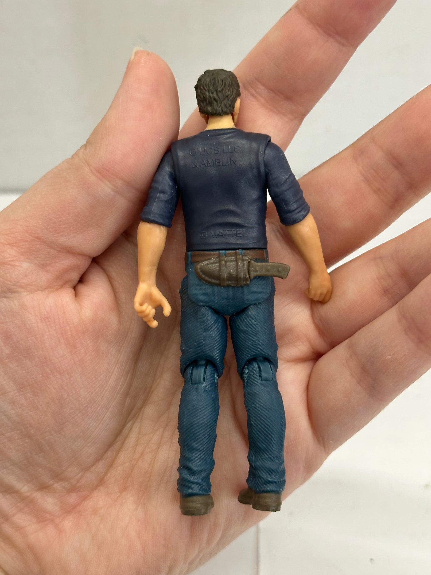 Jurassic World Dino Rivals DINOSAUR TRAINER OWEN GRADY 3.75" Figure W/knife #1
